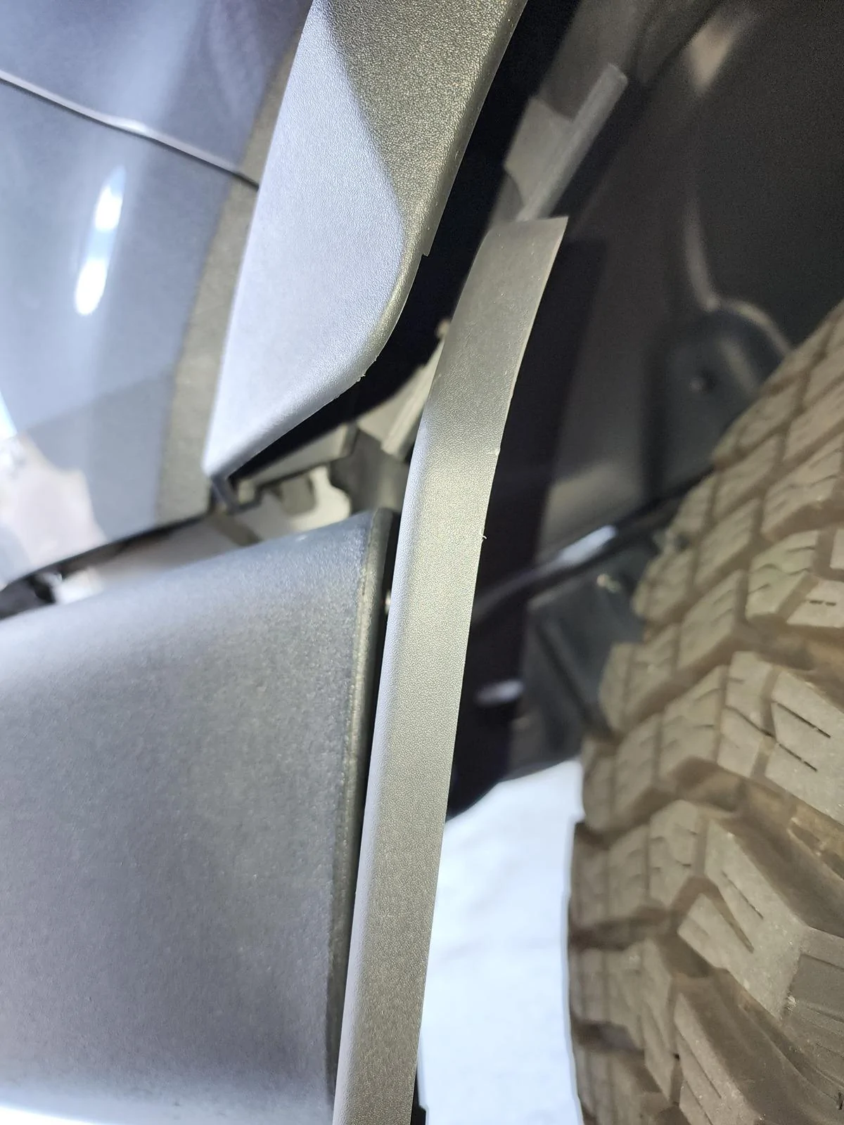 Ford Bronco IAG Rear Mud Flaps Gap? 20240413_155742