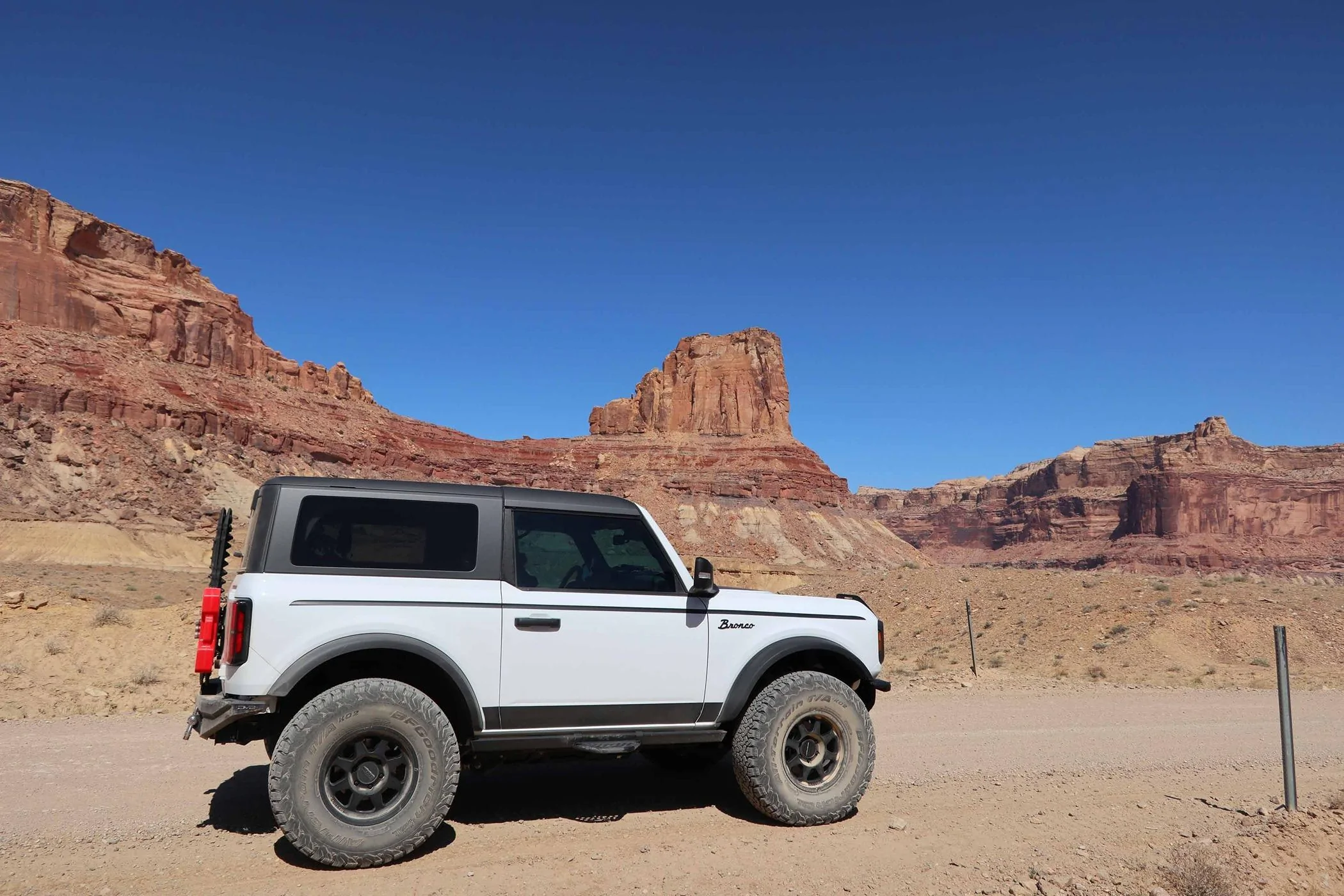 Ford Bronco What did you do TO / WITH your Bronco today? 👨🏻‍🔧🧰🚿🛠 Trail 1