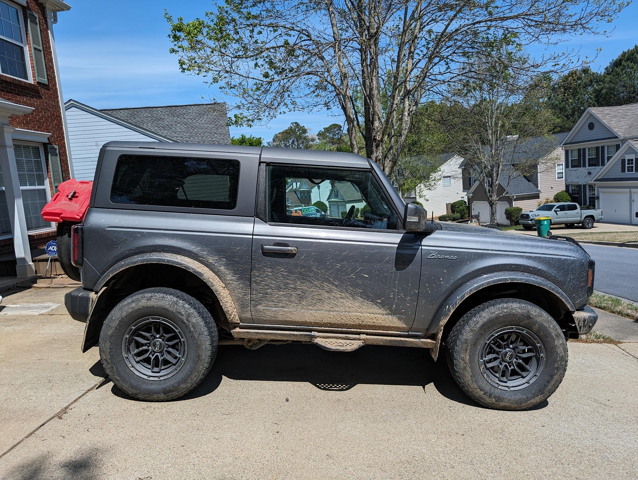 Ford Bronco What did you do TO / WITH your Bronco today? 👨🏻‍🔧🧰🚿🛠 1000003576