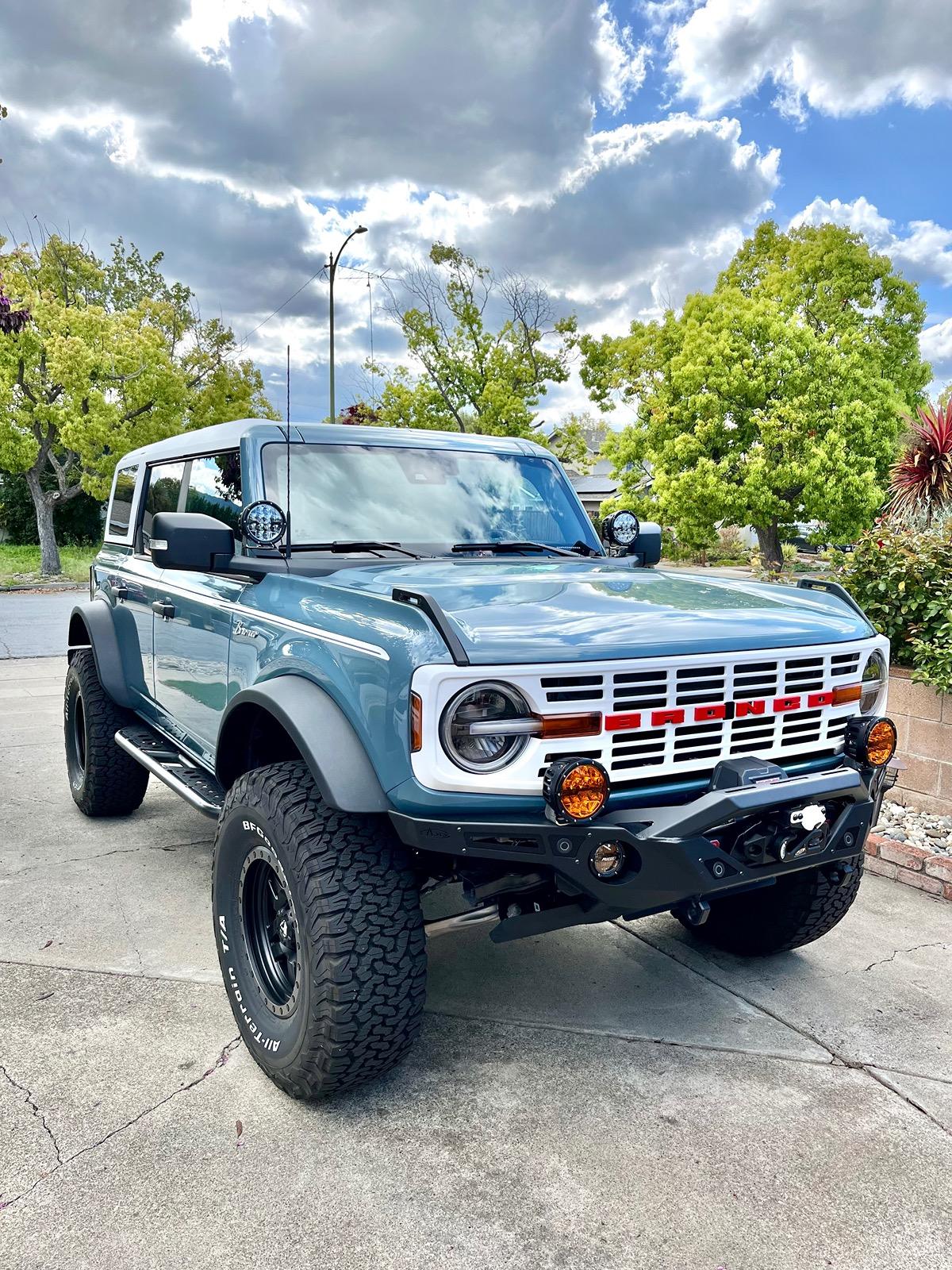 Ford Bronco ADV Production Modular Hardtop! IMG_1338