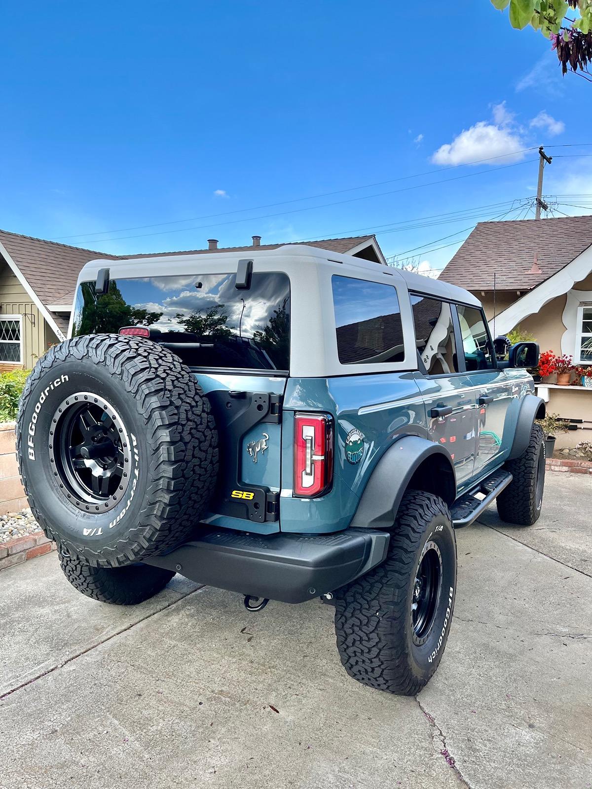 Ford Bronco ADV Production Modular Hardtop! IMG_1344