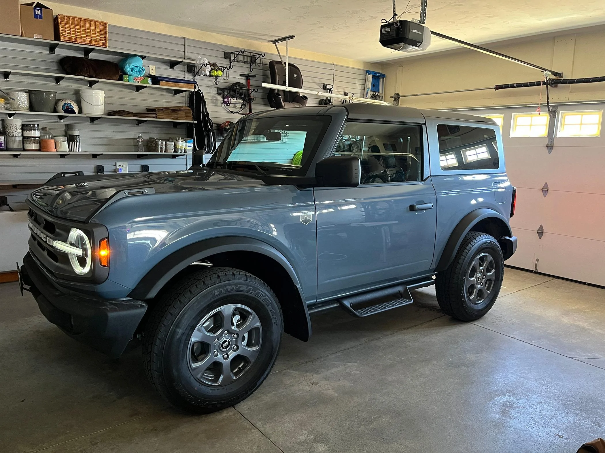 Ford Bronco AZURE GRAY METALLIC Bronco Club 20240310_164345154_iOS