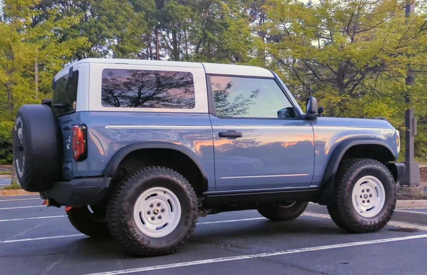 Ford Bronco Bronco Team 2 door. 1000022708