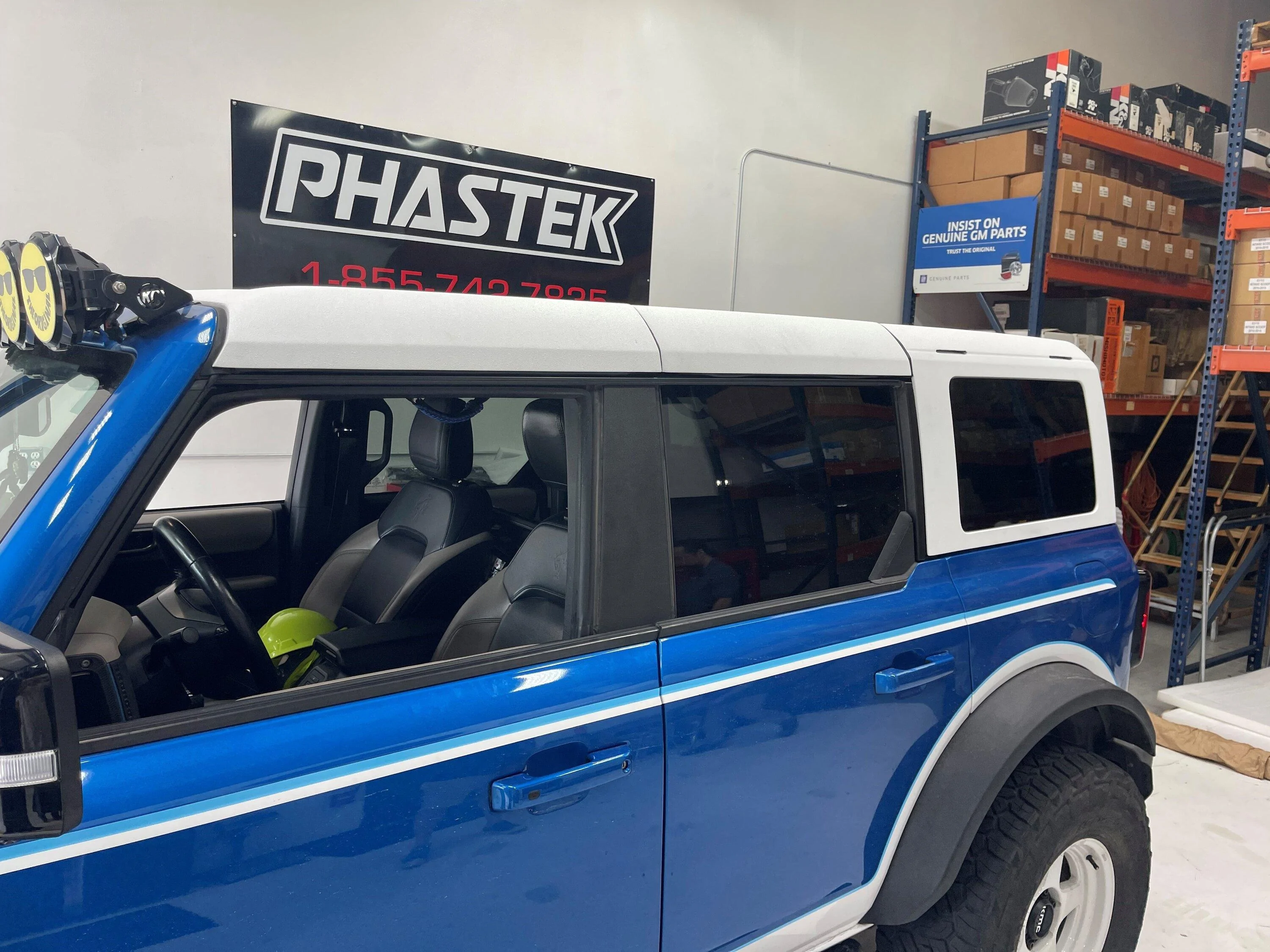 Ford Bronco That's it...I'm done...I can't wait anymore...Anderson Composites White Hard Top installed bronco6