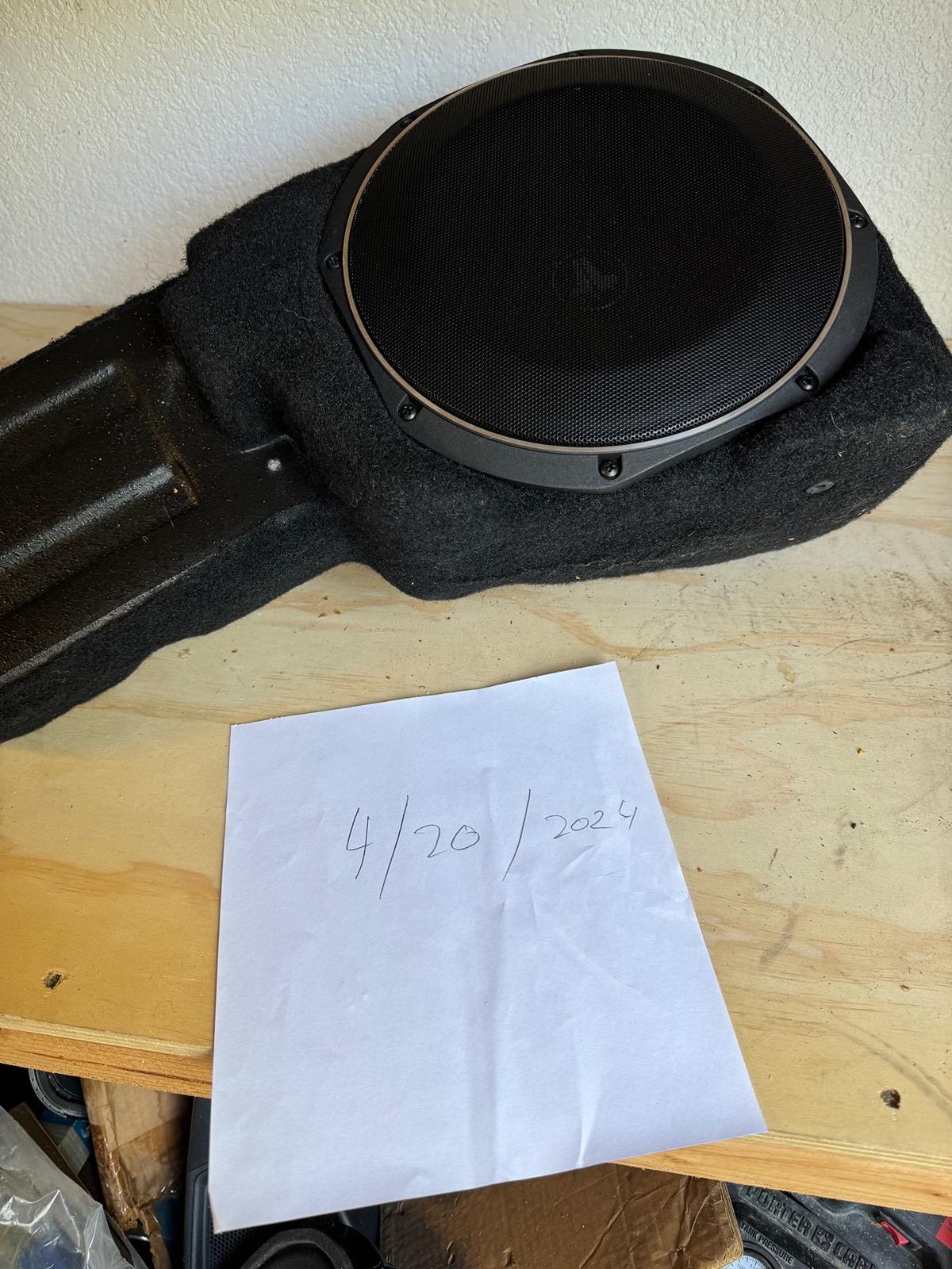 Ford Bronco FS- JL Audio Stealthbox sub IMG_9927