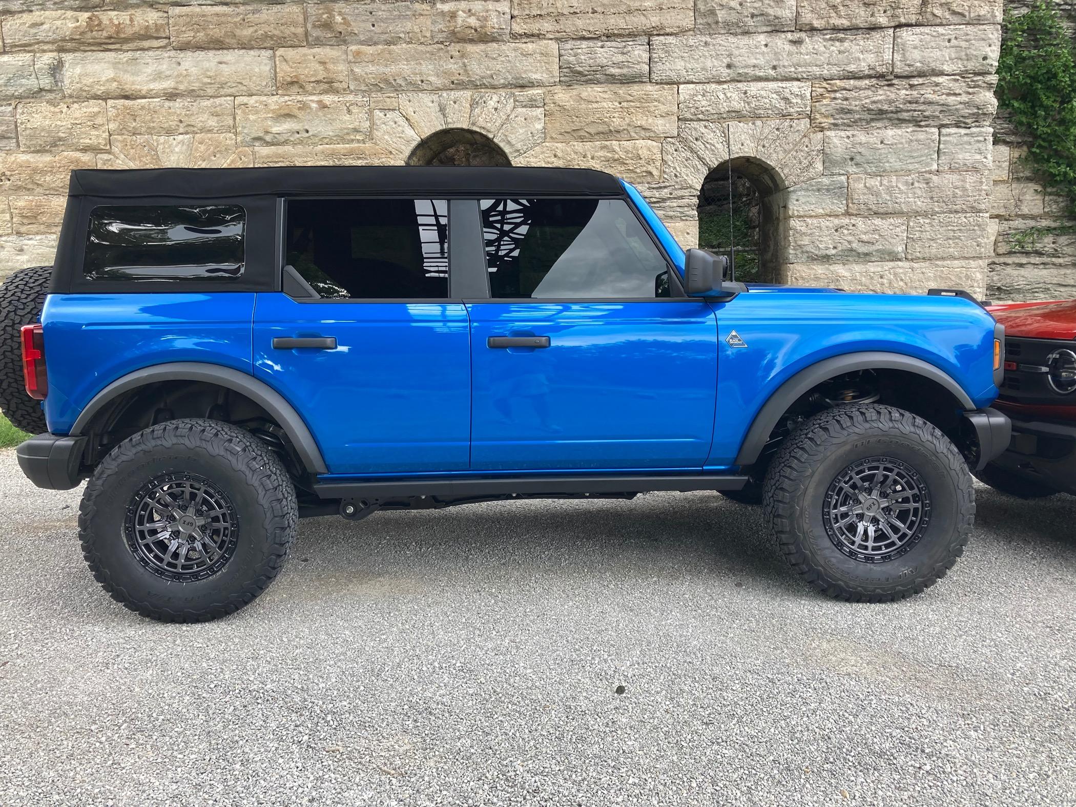 Ford Bronco Coilover help IMG_6978