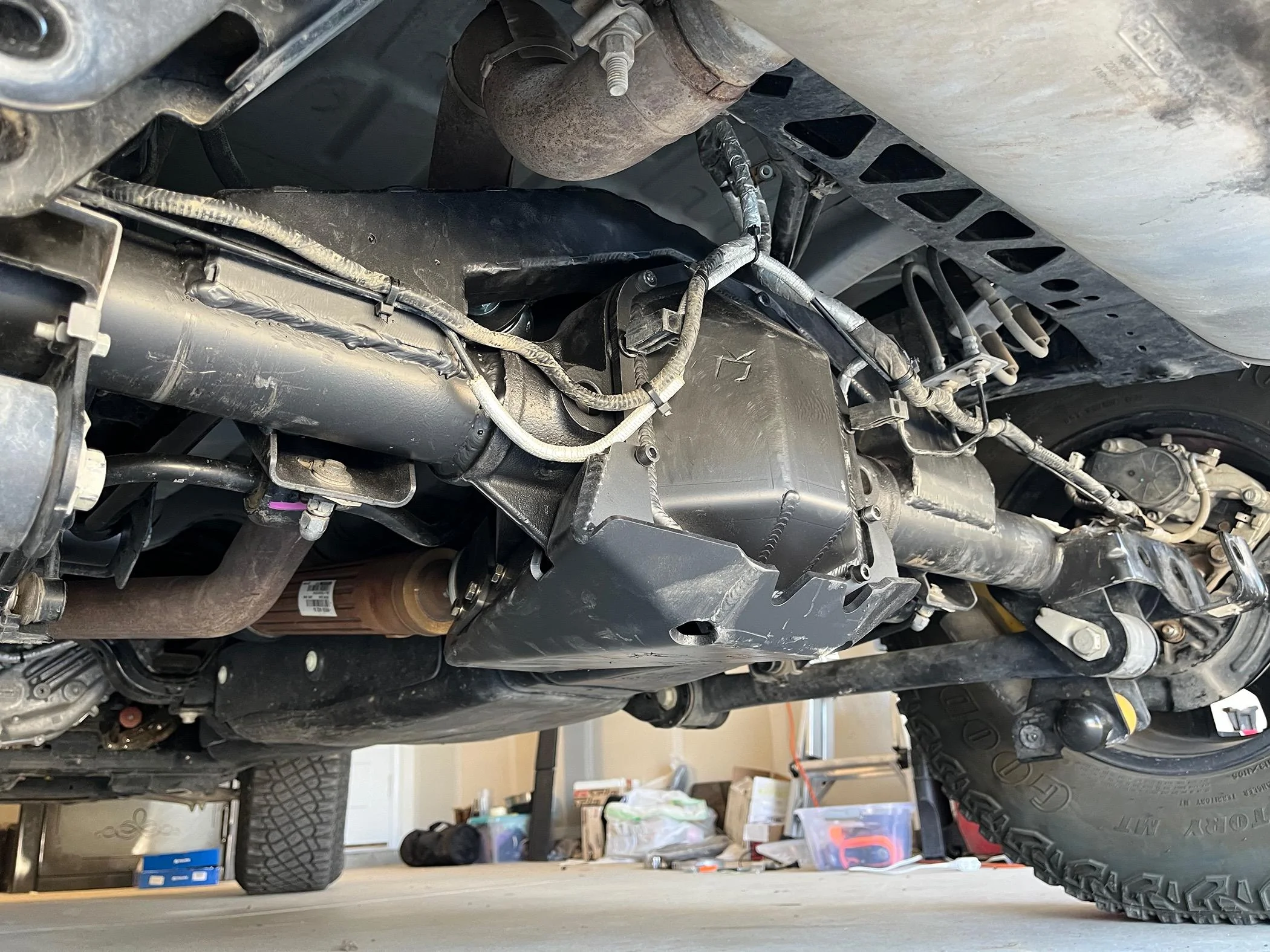 Ford Bronco Rock Krawler Suspension coming Triangulated 4 link IMG_1407