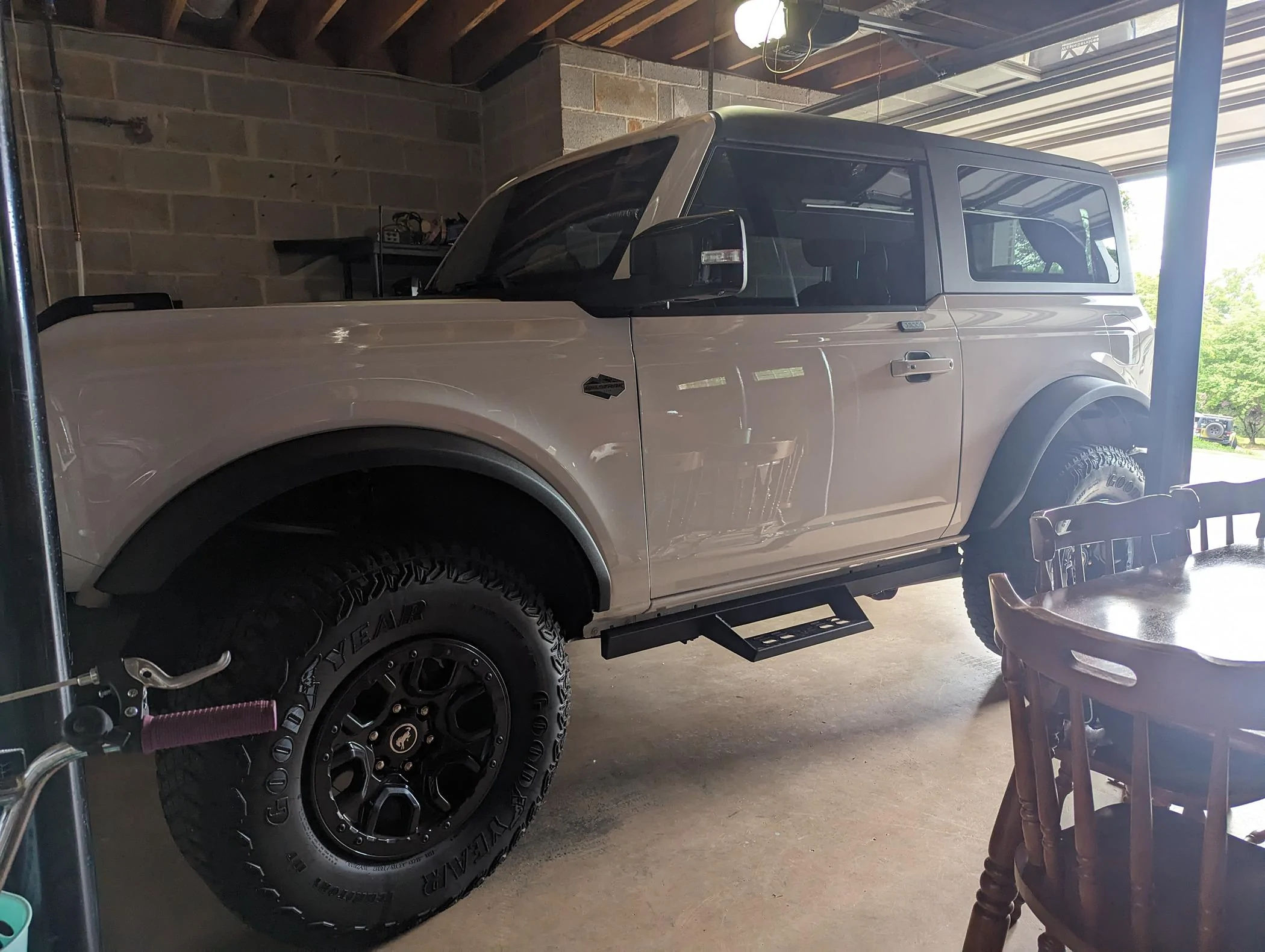 Ford Bronco Anyone Paint Matched their Door Handles? PXL_20240420_200232305