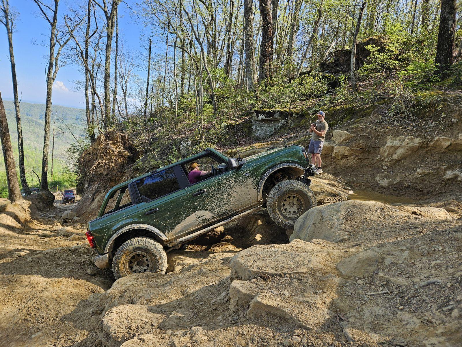 Ford Bronco What did you do TO / WITH your Bronco today? 👨🏻‍🔧🧰🚿🛠 image000000