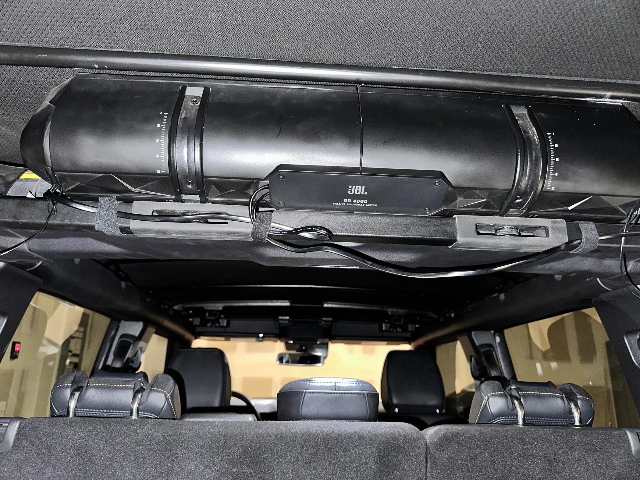 Ford Bronco JBL Soundbar mounted... upward? IMG_7188.JPG