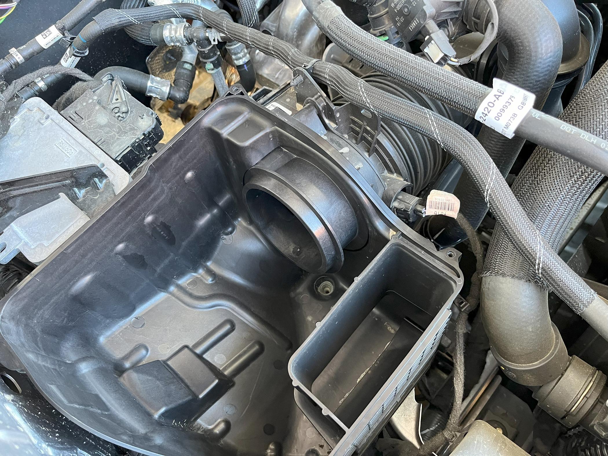 Ford Bronco COBB Intake system airbox IMG_0669