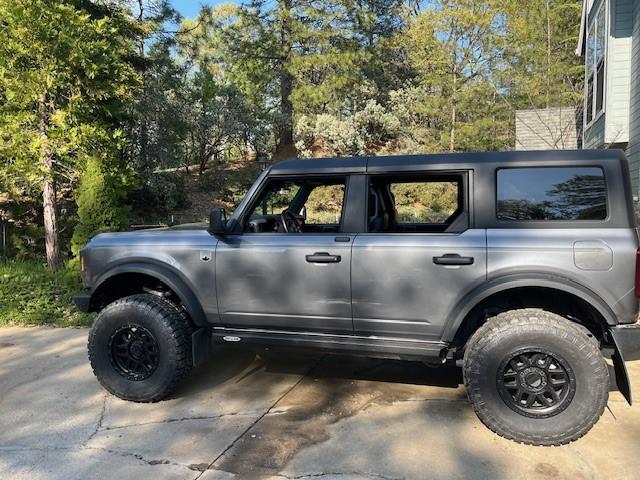 Ford Bronco 4WP/ProComp 2.5 Coilovers install experience & photos after1