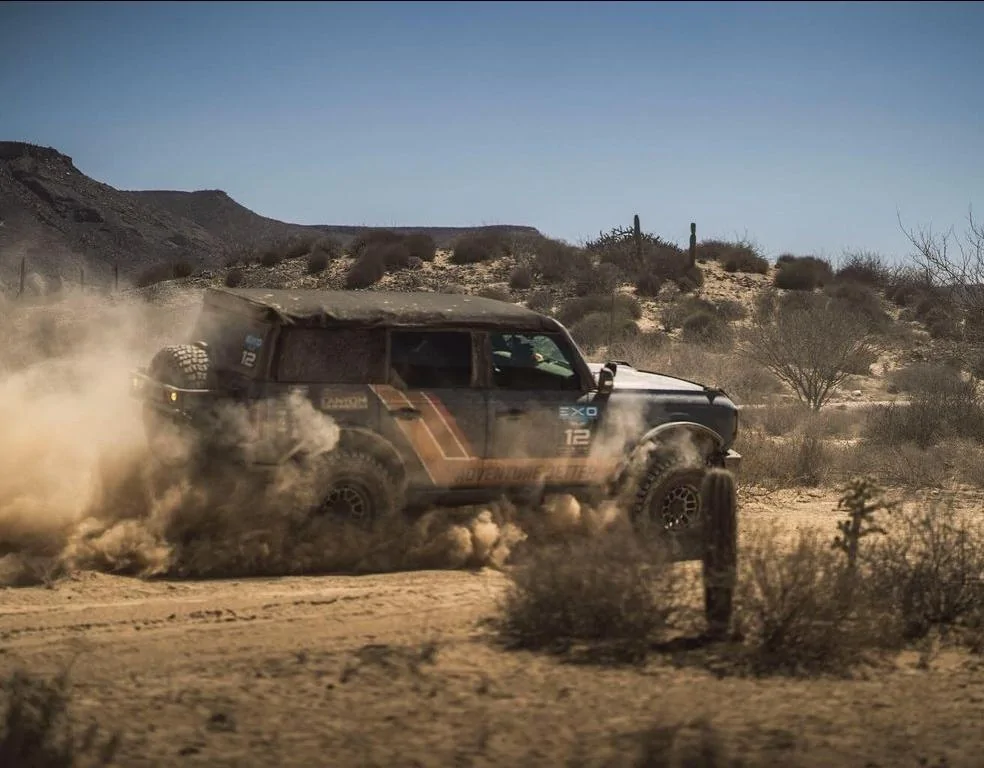 Ford Bronco EXO - BAJA - 20 Broncos Bronco-rippin