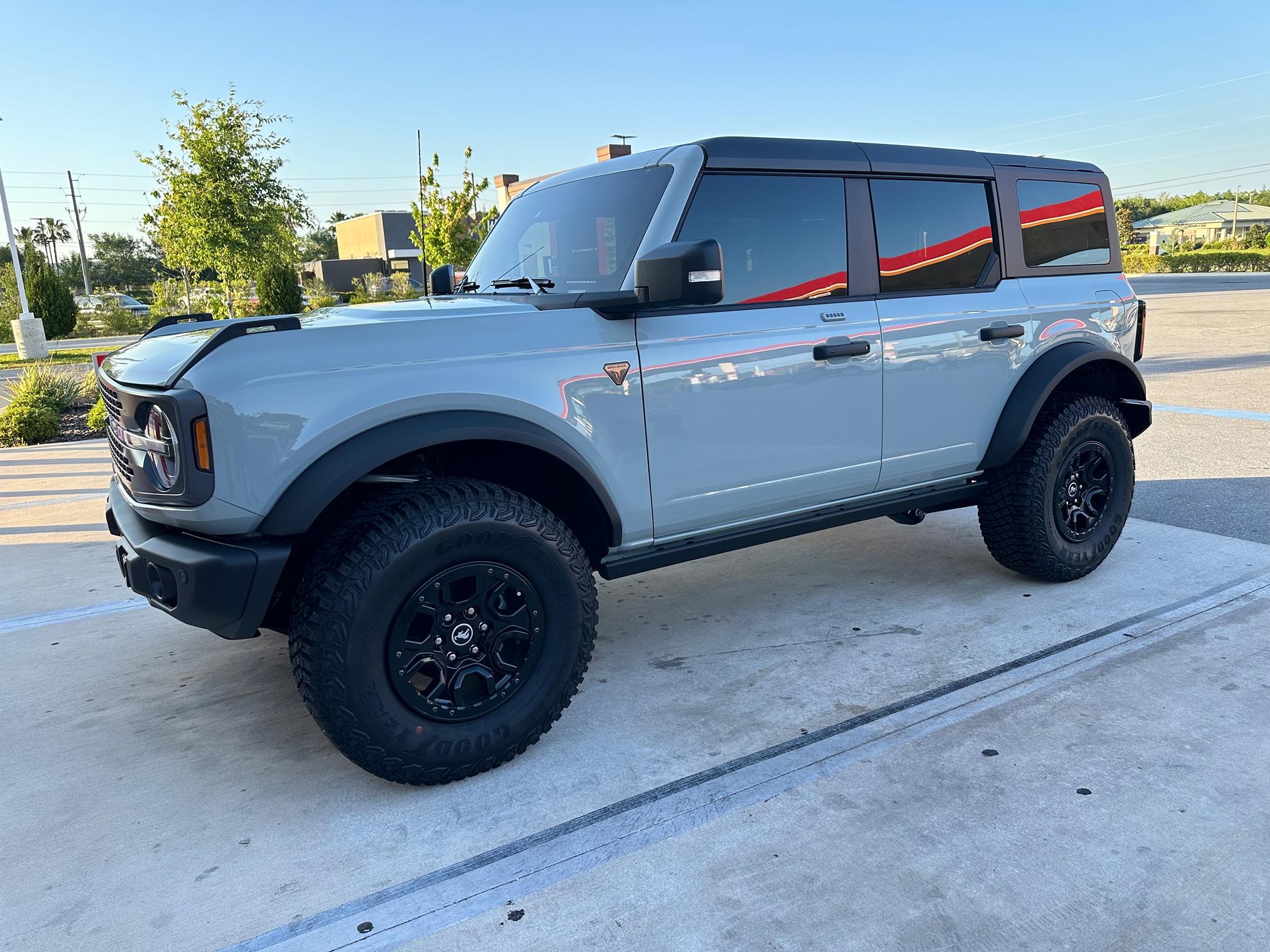 Ford Bronco Painted my beauty rings gloss black.  Badlands SAS IMG_8227