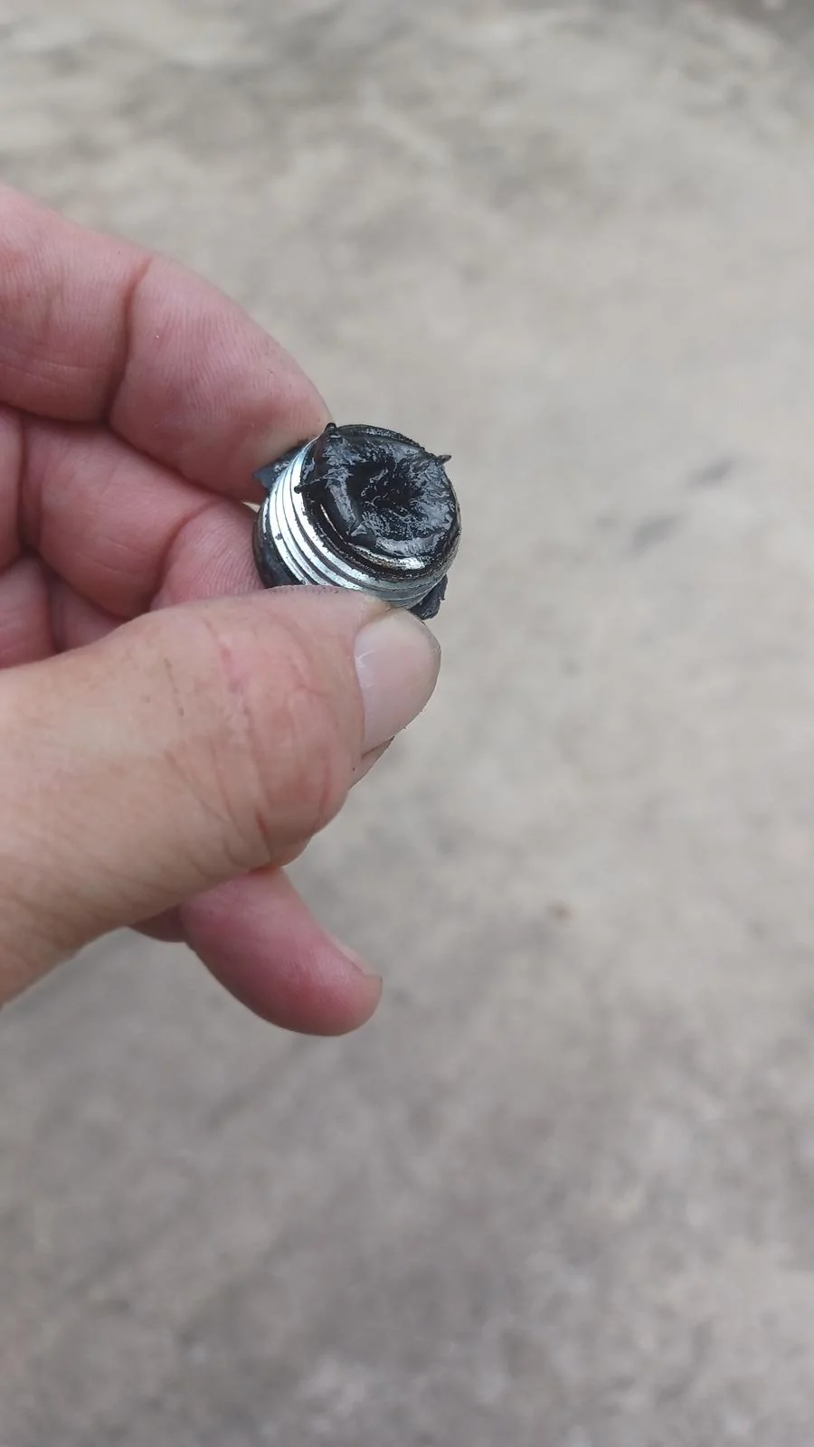 Ford Bronco Change Driveline Fluids Early! 20240424_170035