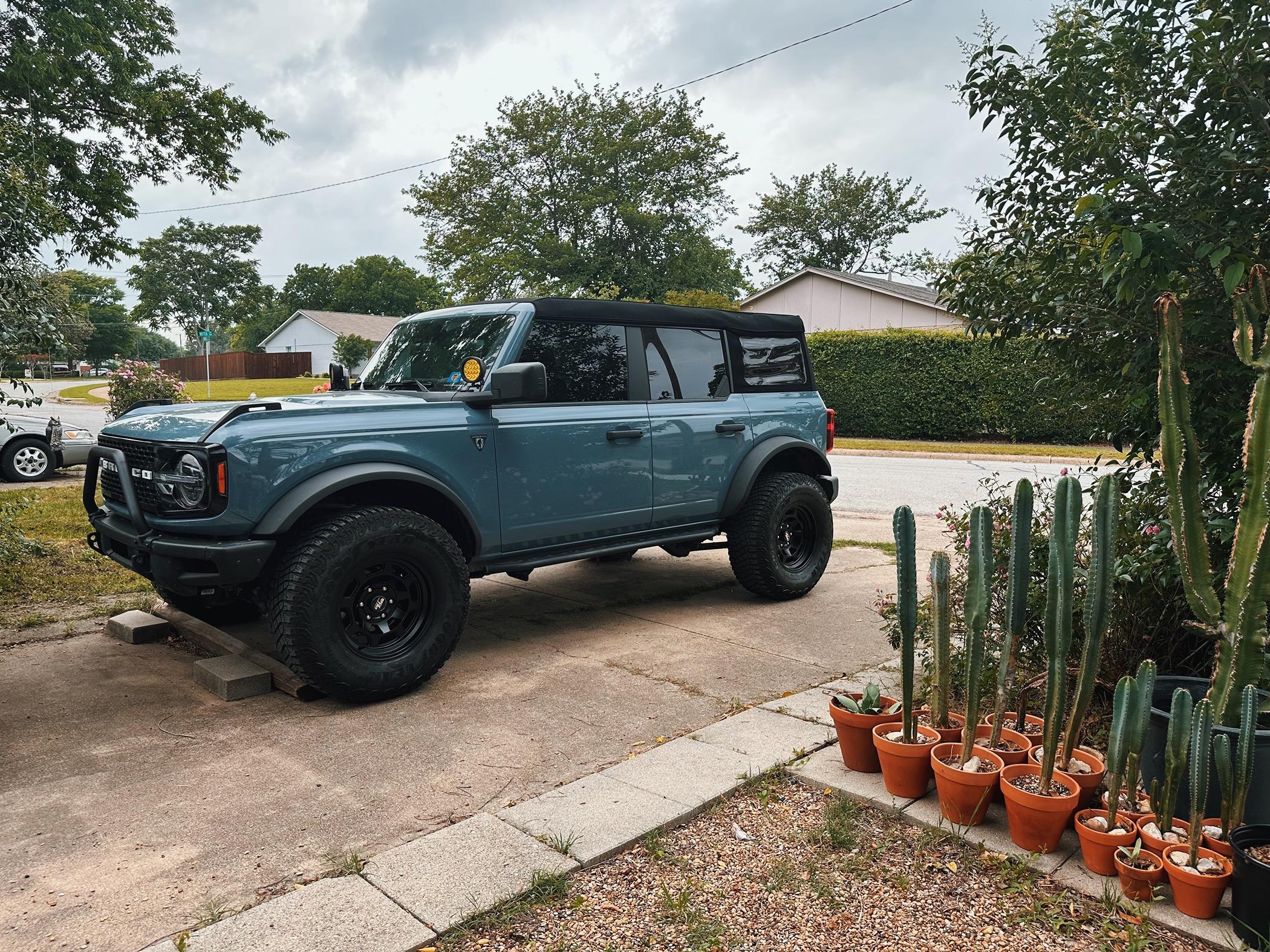 Ford Bronco ROCK TRIX RT117 Wheels IMG_1714_VSCO