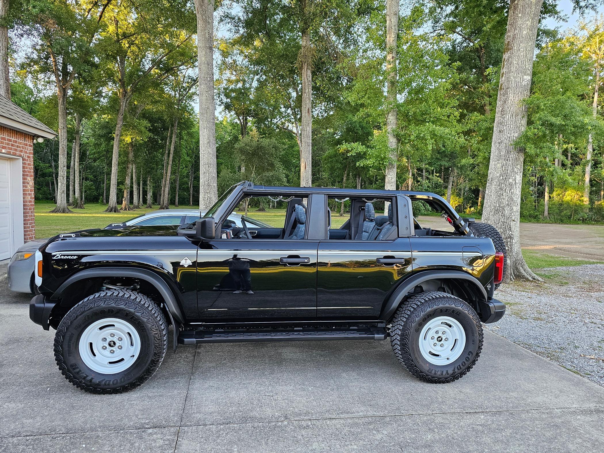 Ford Bronco What did you do TO / WITH your Bronco today? 👨🏻‍🔧🧰🚿🛠 20240422_070324