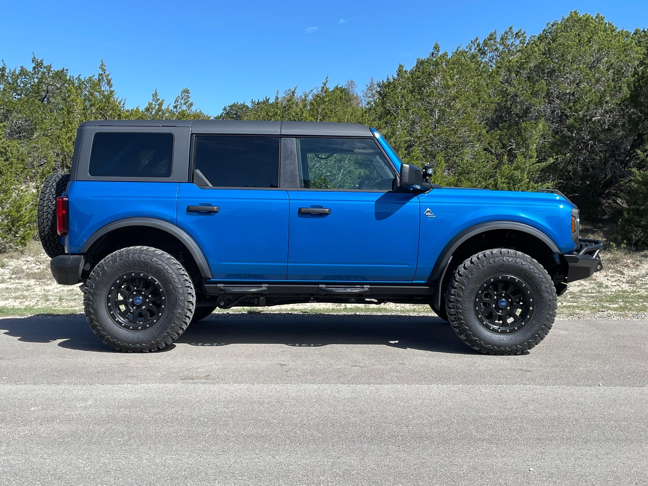 Ford Bronco ROCK TRIX RT117 Wheels IMG_0095
