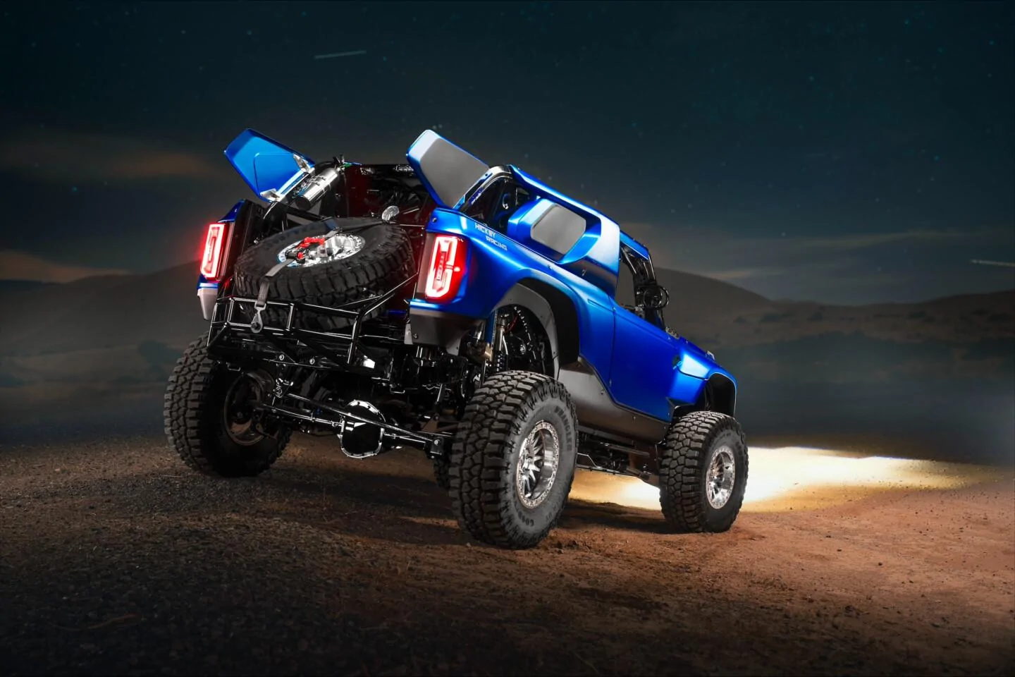 Ford Bronco 2023 SEMA Build Race Off Road Bronco DR For Sale $400K USD sane-bronco-dr-2023-11-23_11-27-56_737405-1440x960