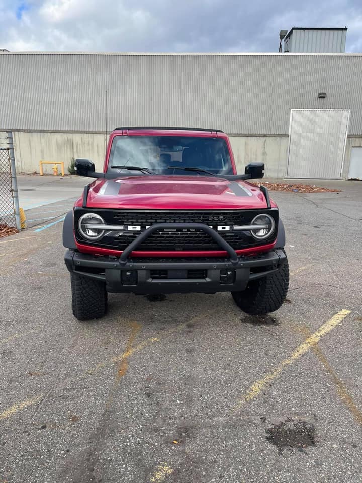 Ford Bronco First Edition Bronco (Pre-Production) with Rear Cupholders Spotted 126007695_10223359799080723_1728440491200816079_n