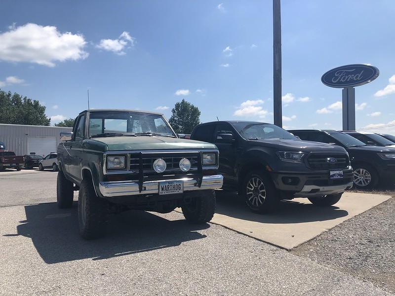 Ford Bronco Bronco pickup? Gladiator shows what will happen... 48223244902_372df6b1f8_c