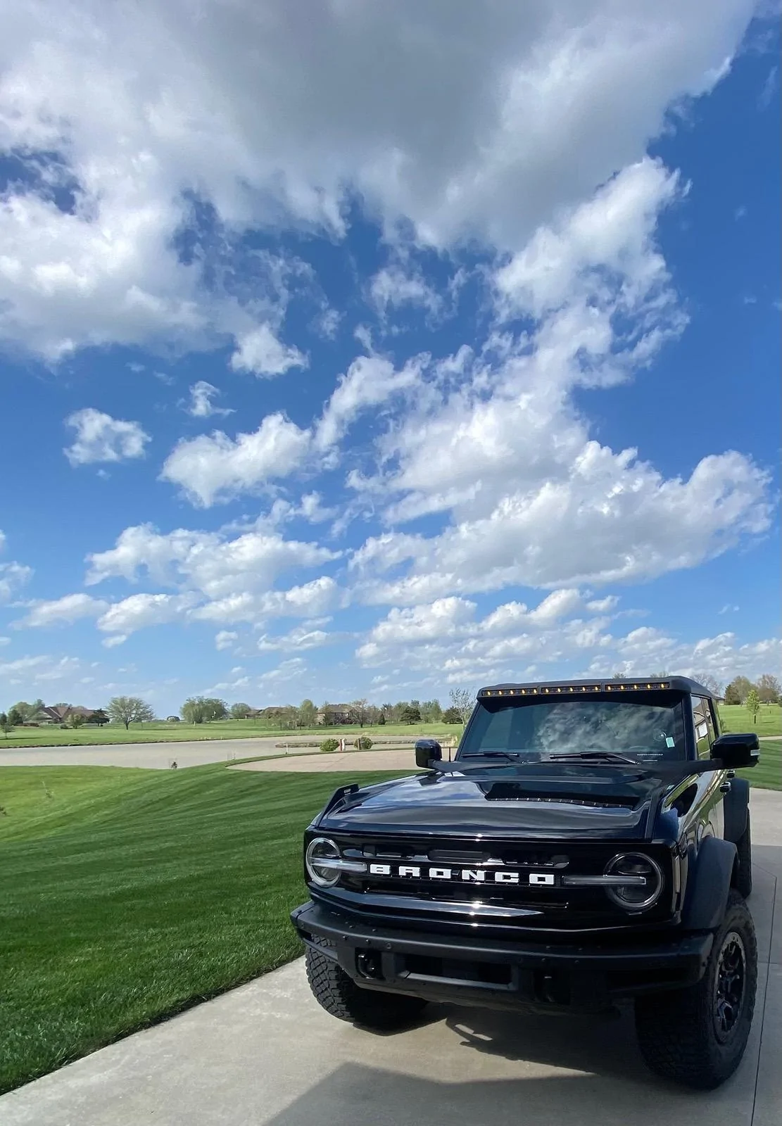 Ford Bronco Oracle integrated LED light bar installed review & photos IMG_3319