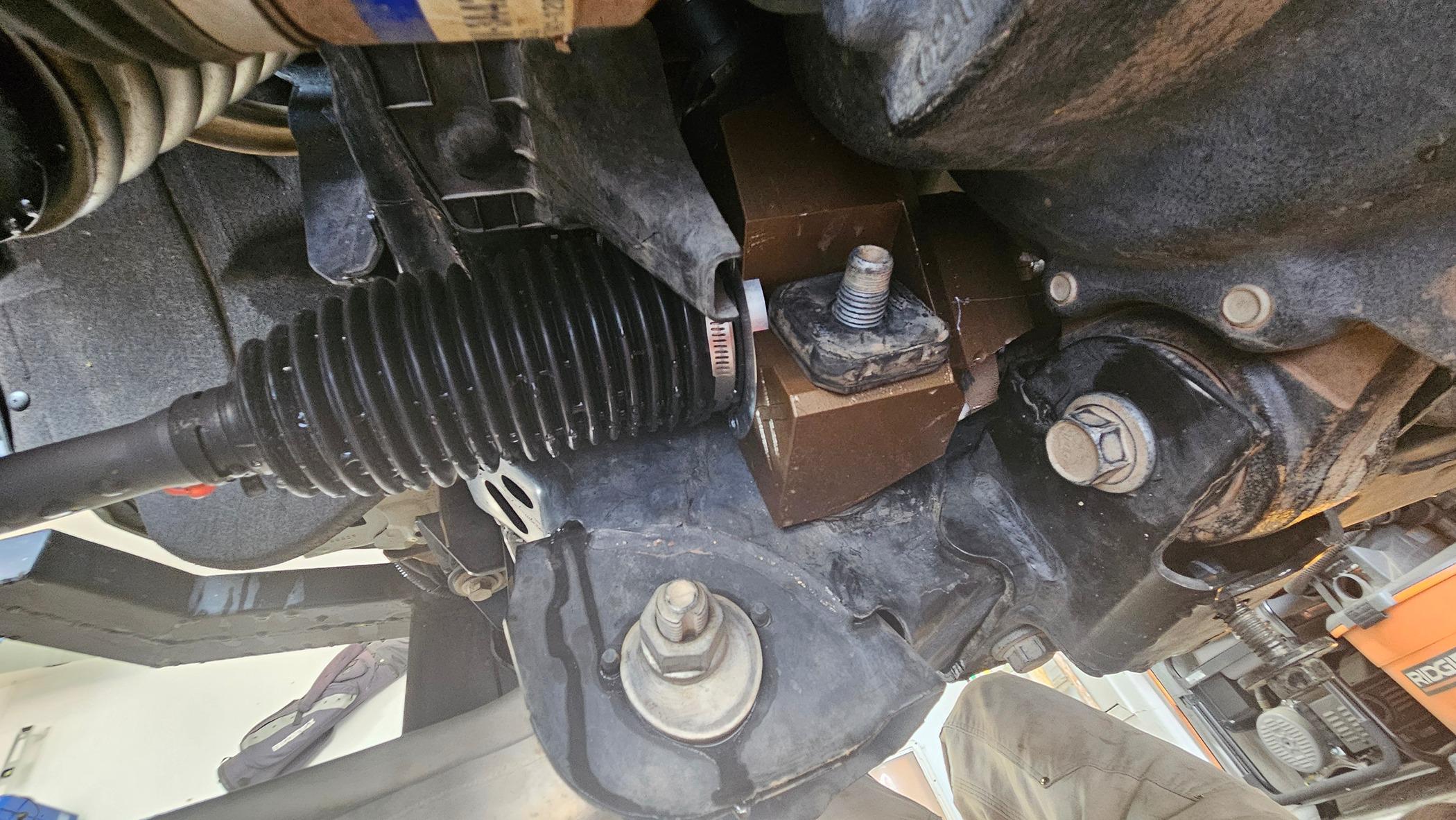 Ford Bronco What did you do TO / WITH your Bronco today? 👨🏻‍🔧🧰🚿🛠 20240428_130158