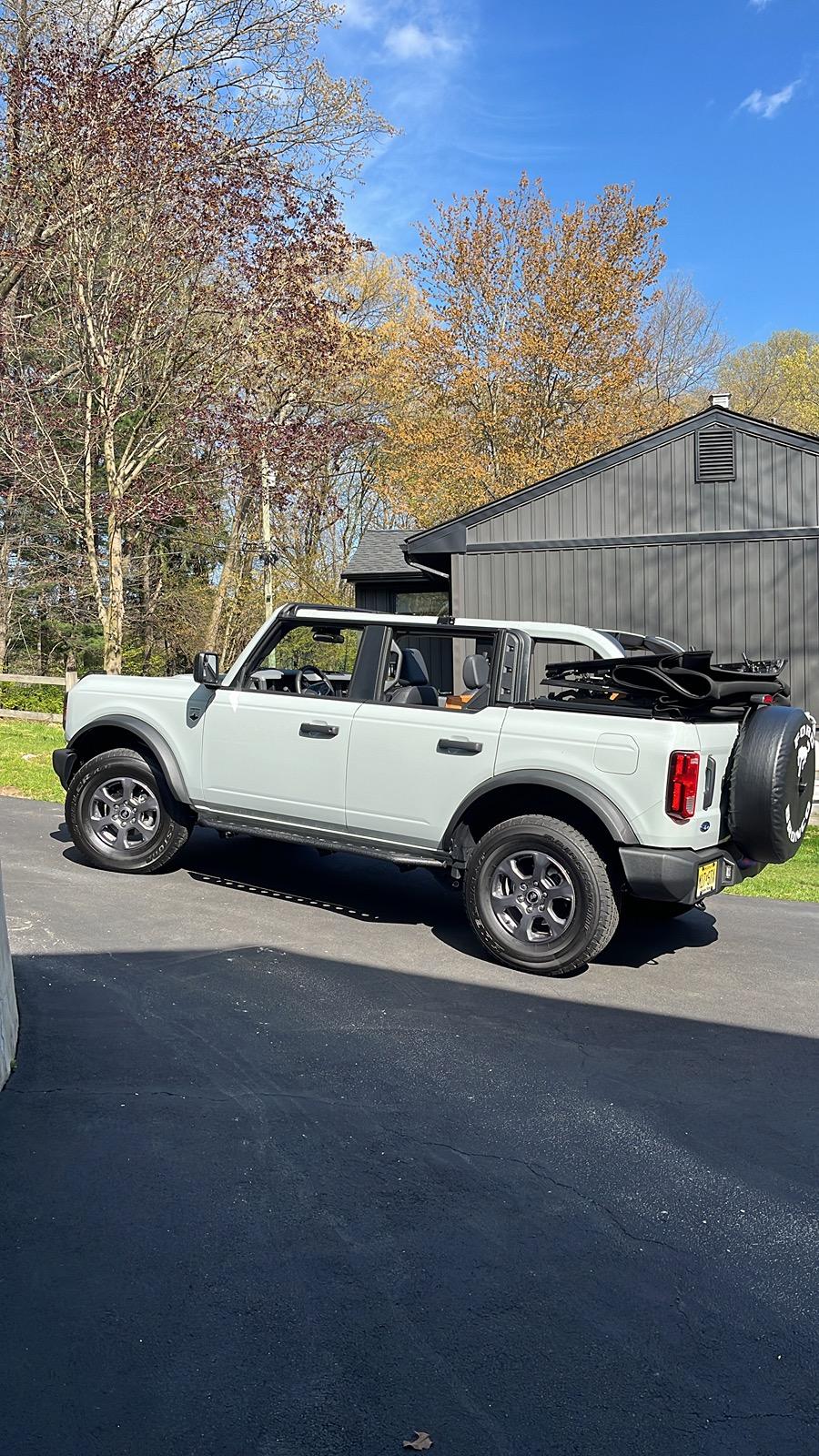 Ford Bronco Finally nice weather and topless! CA1031CA-B758-494B-8351-9A9465A96520