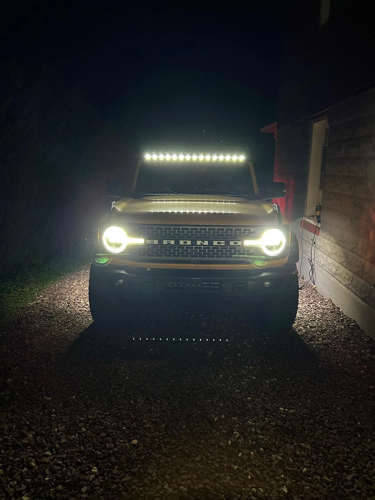 Ford Bronco Oracle integrated LED light bar installed review & photos IMG_2751