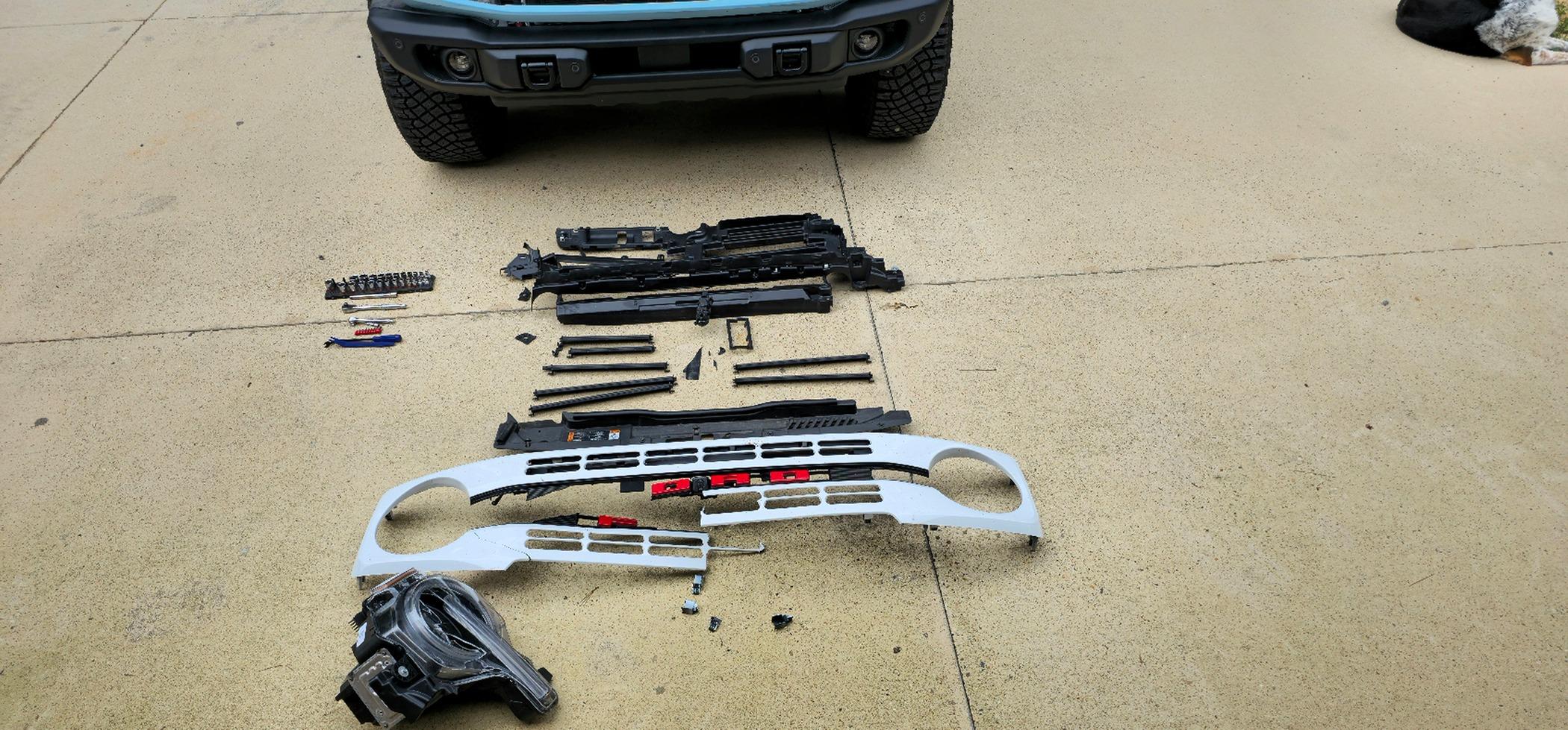 Ford Bronco Deer vs '23 Heritage Limited...... damaged parts