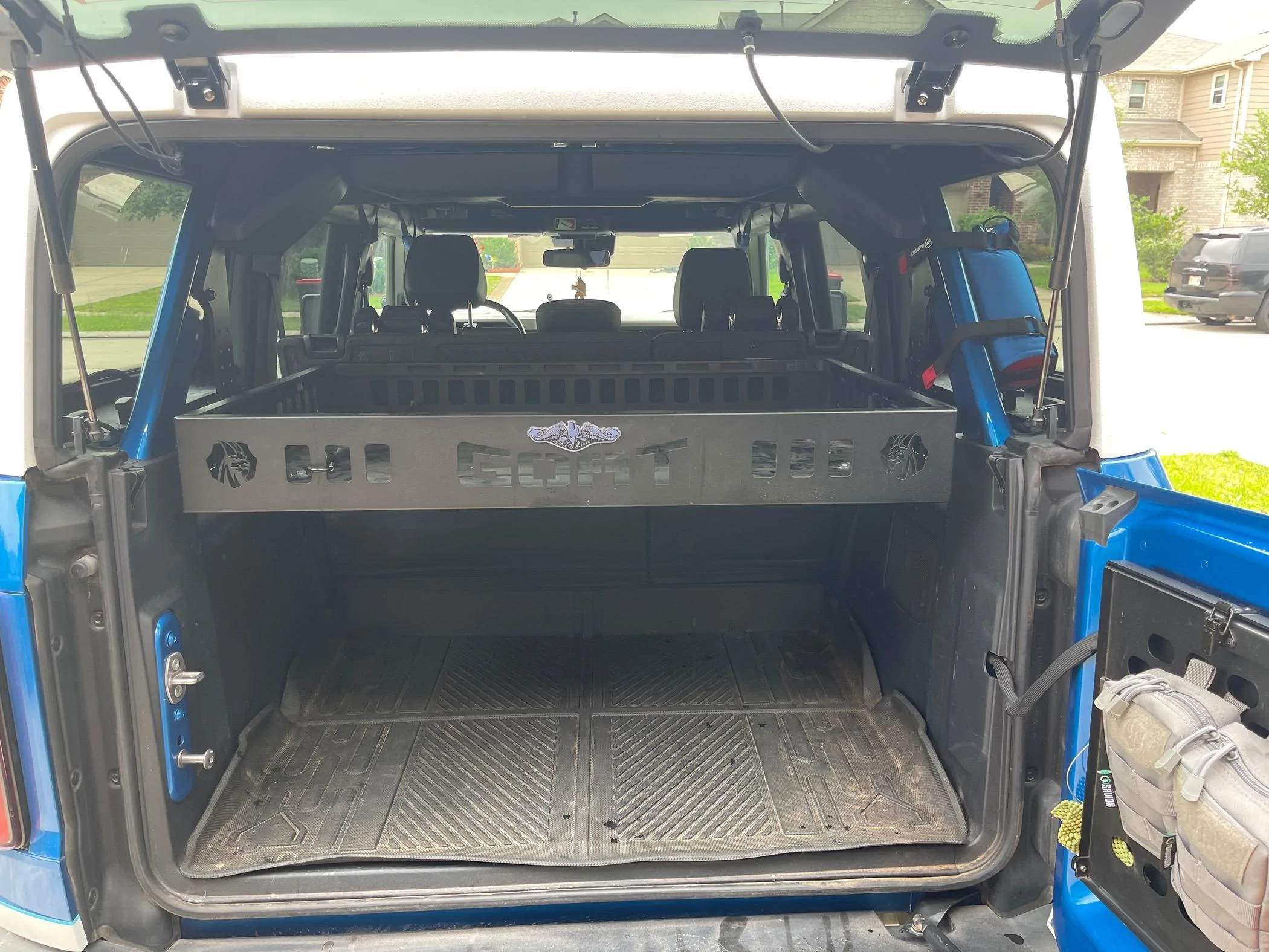 Ford Bronco GOAT FABRICATION ADJUSTABLE CARGO BASKET IMG_6601