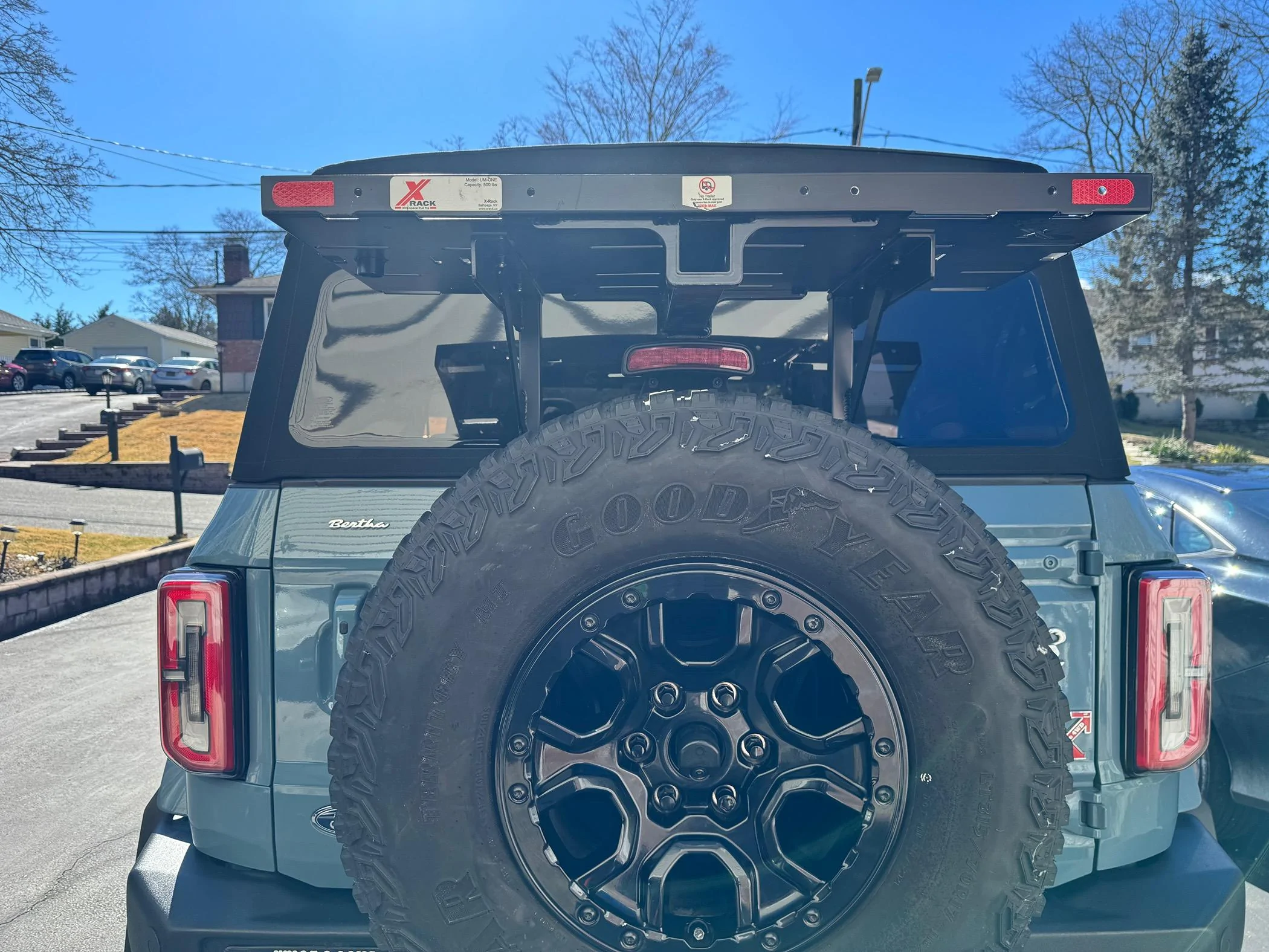 Rear cargo rack (that doesn't attach to the spare) | Bronco6G - 2021 ...