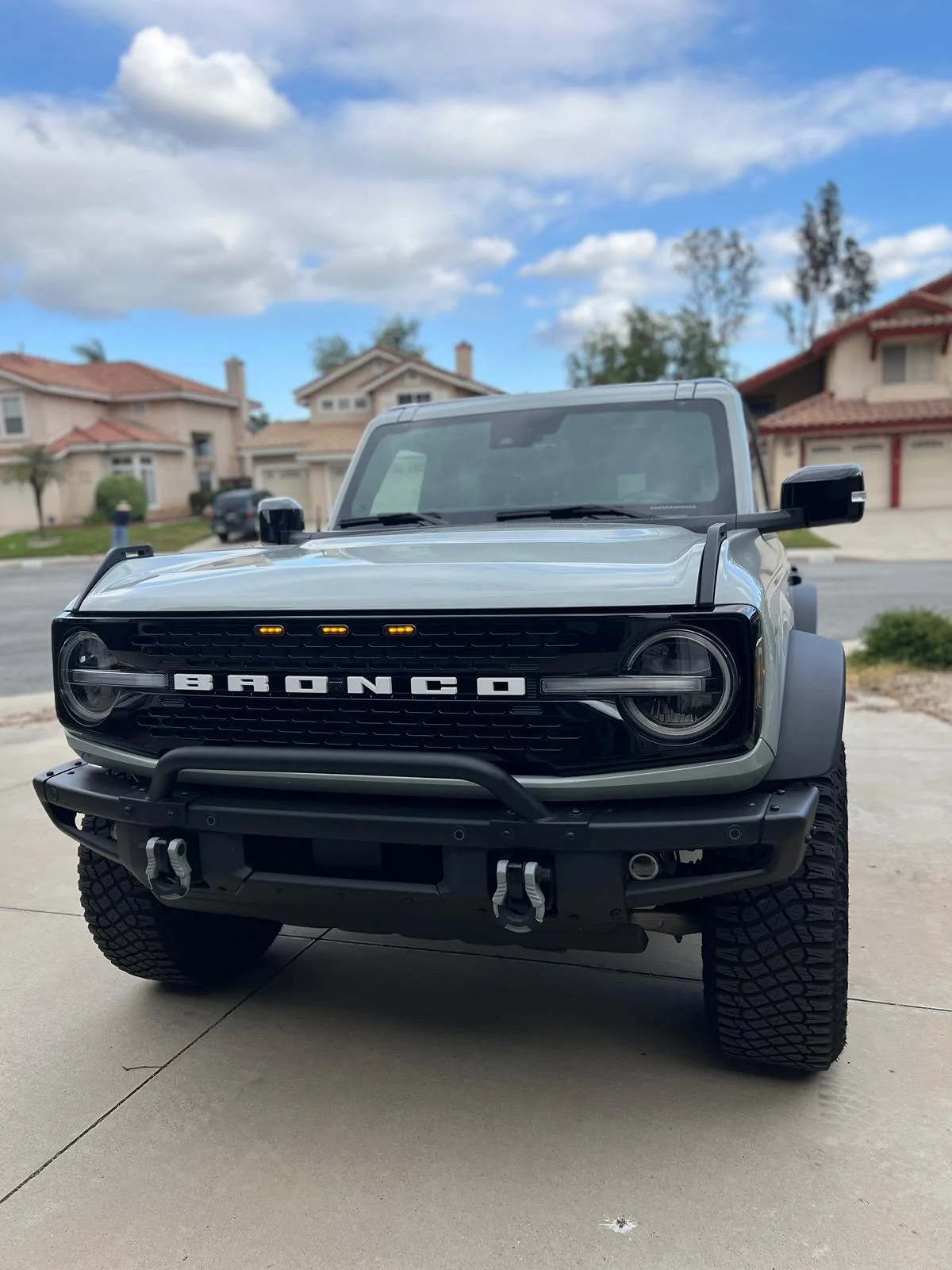 Ford Bronco Wildtrak Grille Options - Any Advice? IMG_7721