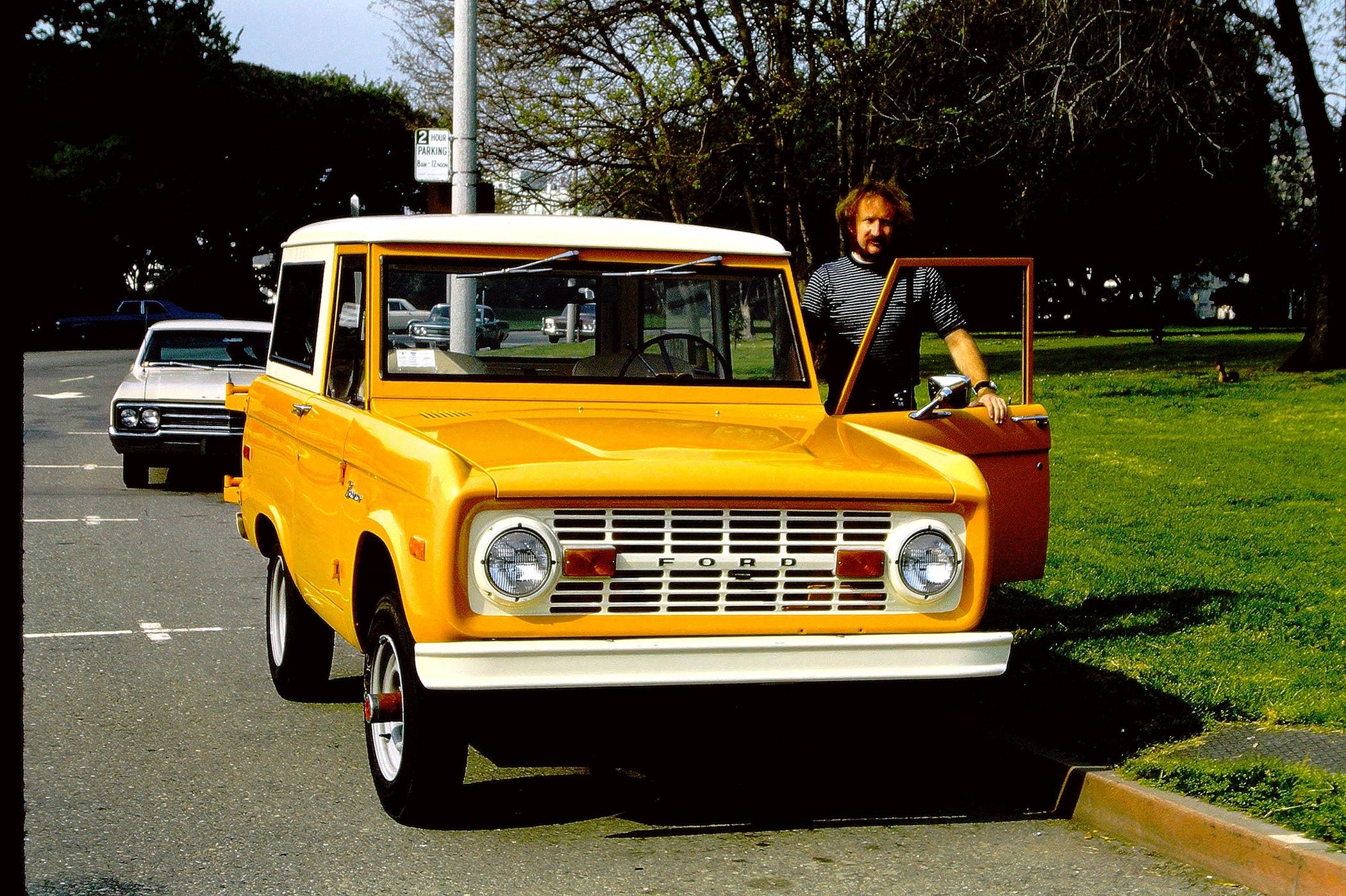 Ford Bronco 1973 Bronco window sticker PICT0052