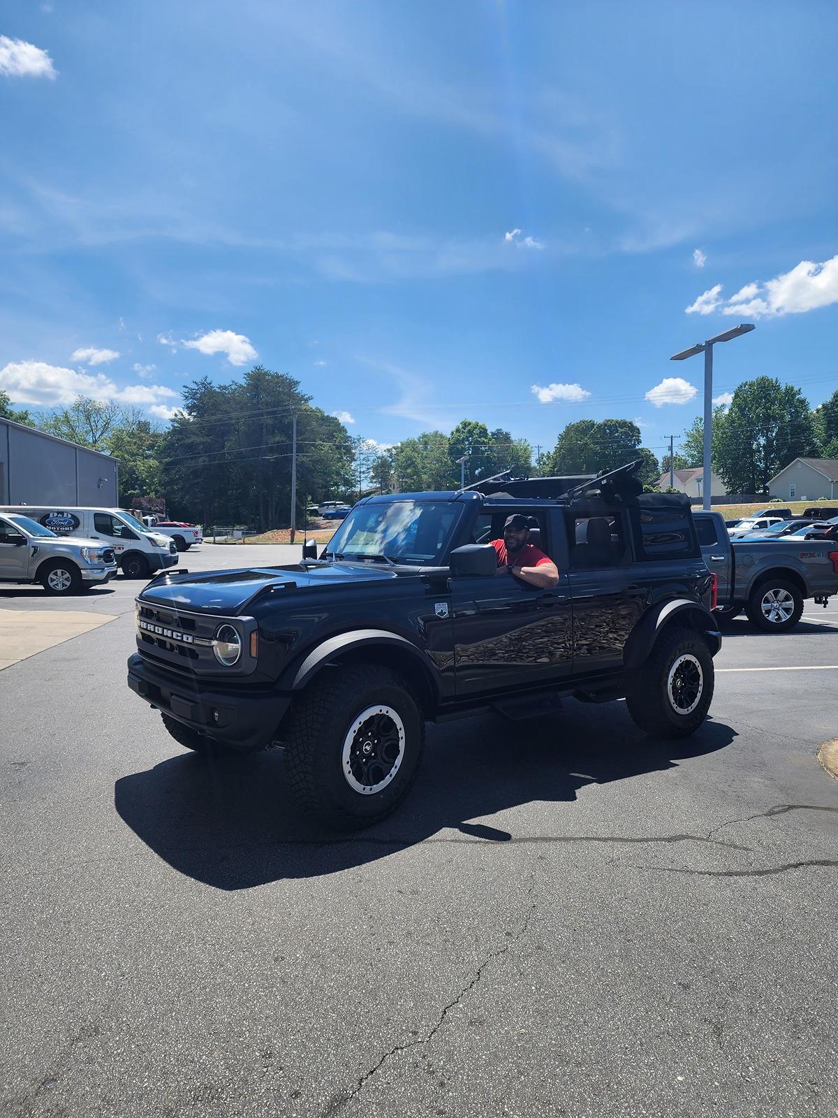 Ford Bronco Production Stuck Check-In - Mod top issue? 1000003071