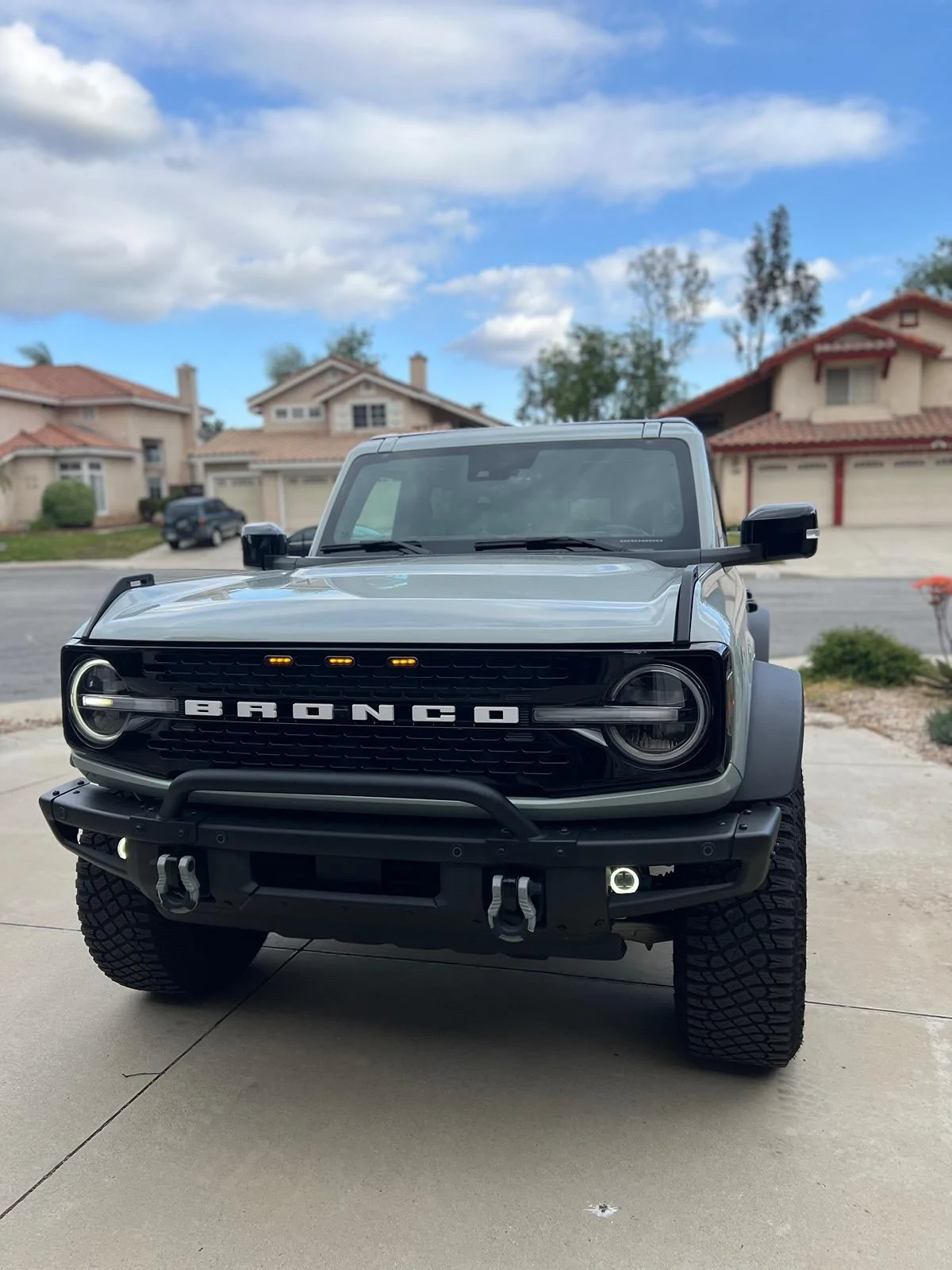 Ford Bronco Front End Friday! Show off your Bronco! IMG_7723