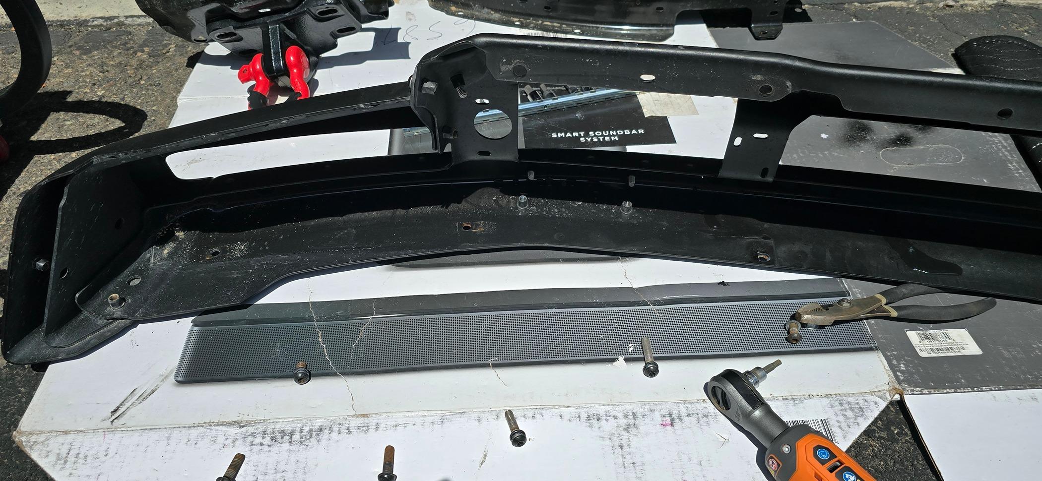 Ford Bronco Help Needed With Modular Bumper 20240505_112637