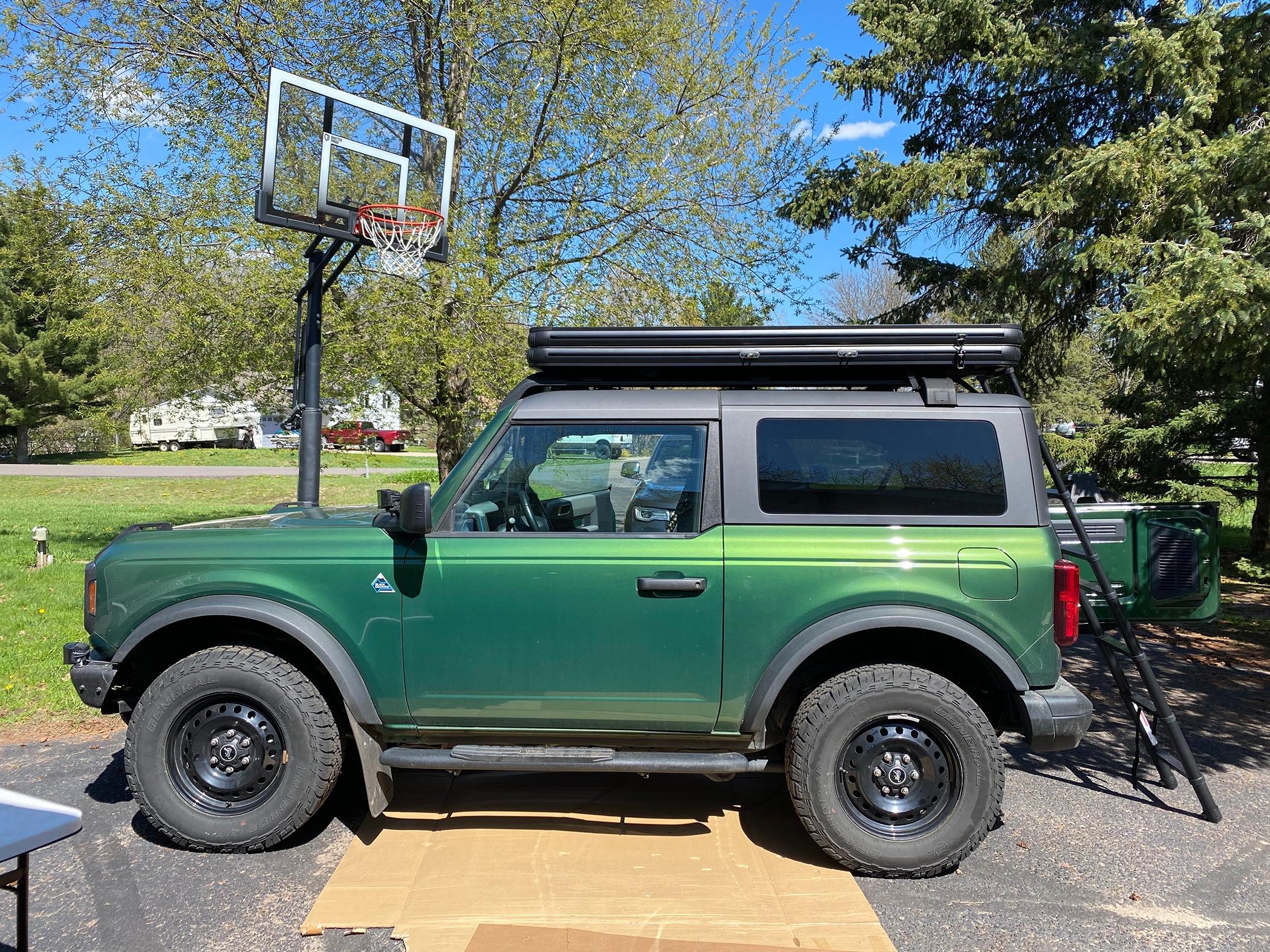 Ford Bronco Freespirit Aspen Lite Rooftop Tent rtt6