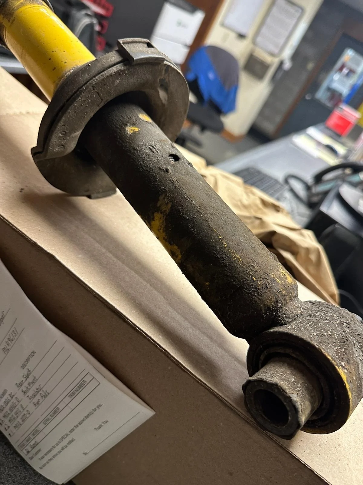 Ford Bronco '21 Badlands rear shock failure IMG_9056