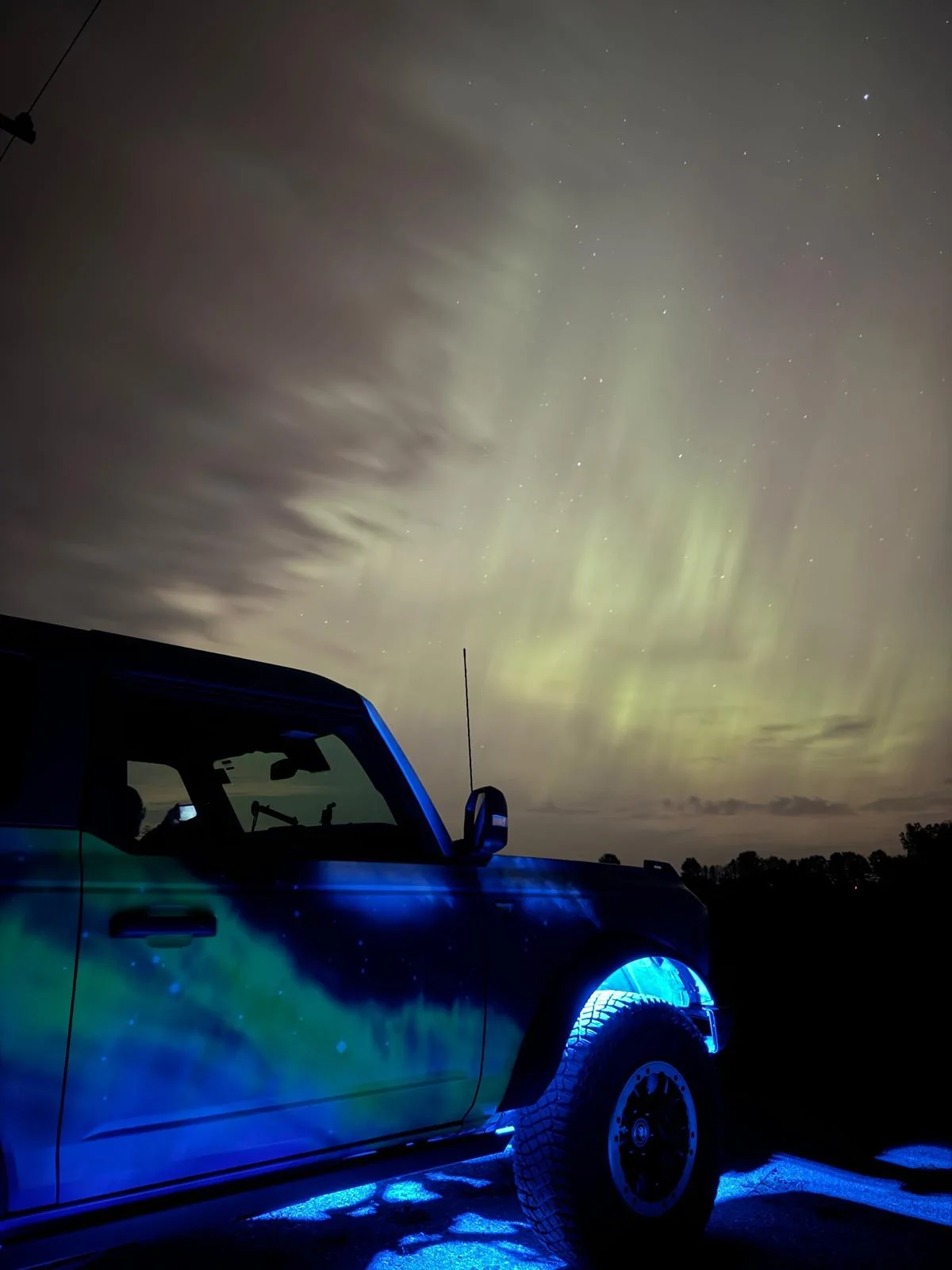 Ford Bronco This is what I've been waiting for! 🤯 Northern Lights + My Wrapped Bronco IMG_0723