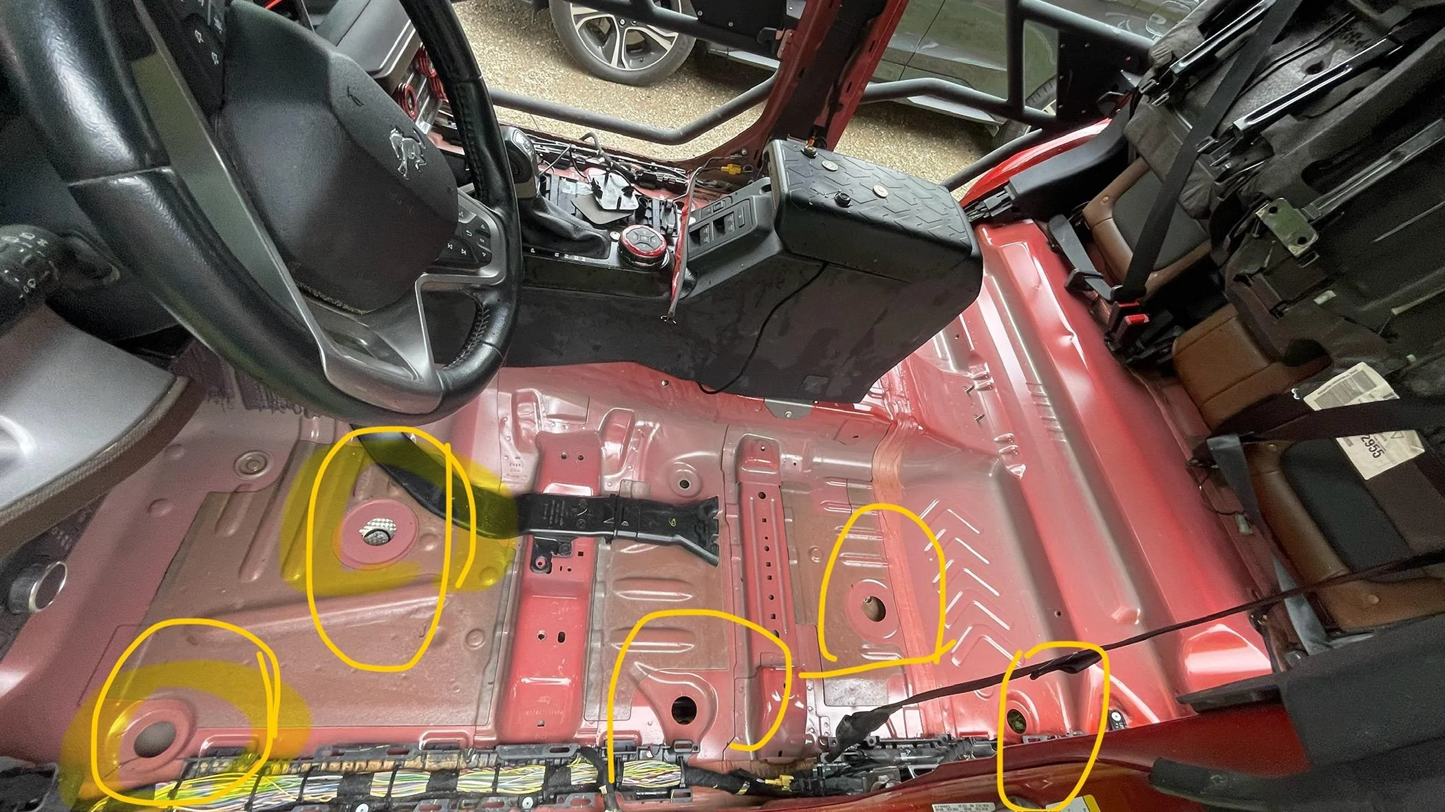 Ford Bronco What did you do TO / WITH your Bronco today? 👨🏻‍🔧🧰🚿🛠 IMG_3892