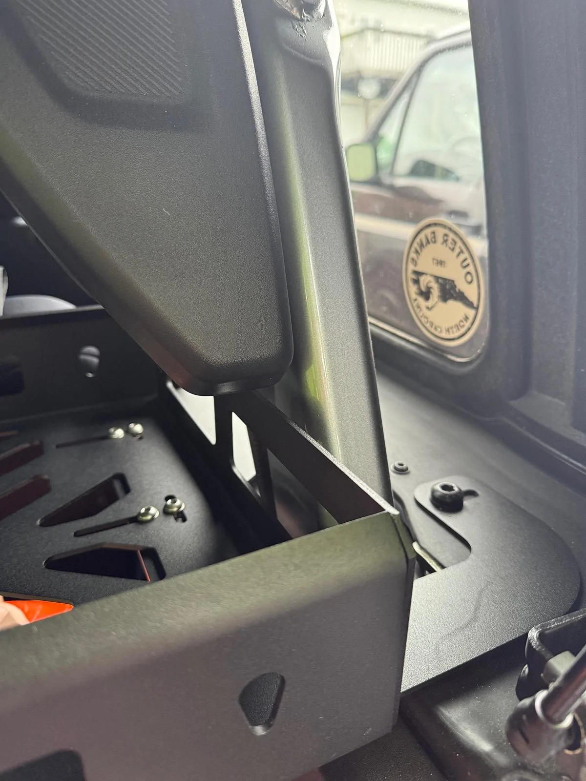 Ford Bronco Looking for rear shelf IMG_2668