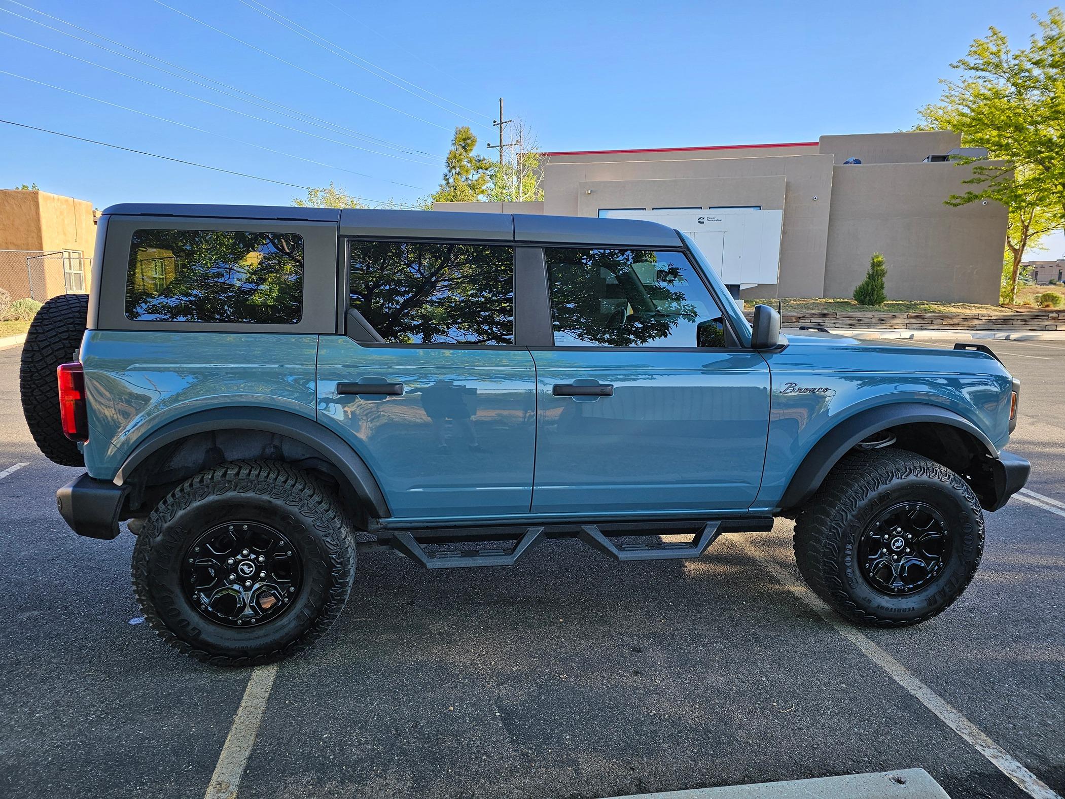 Ford Bronco 2021 Ford Bronco Big Bend 4D 20240512_073626
