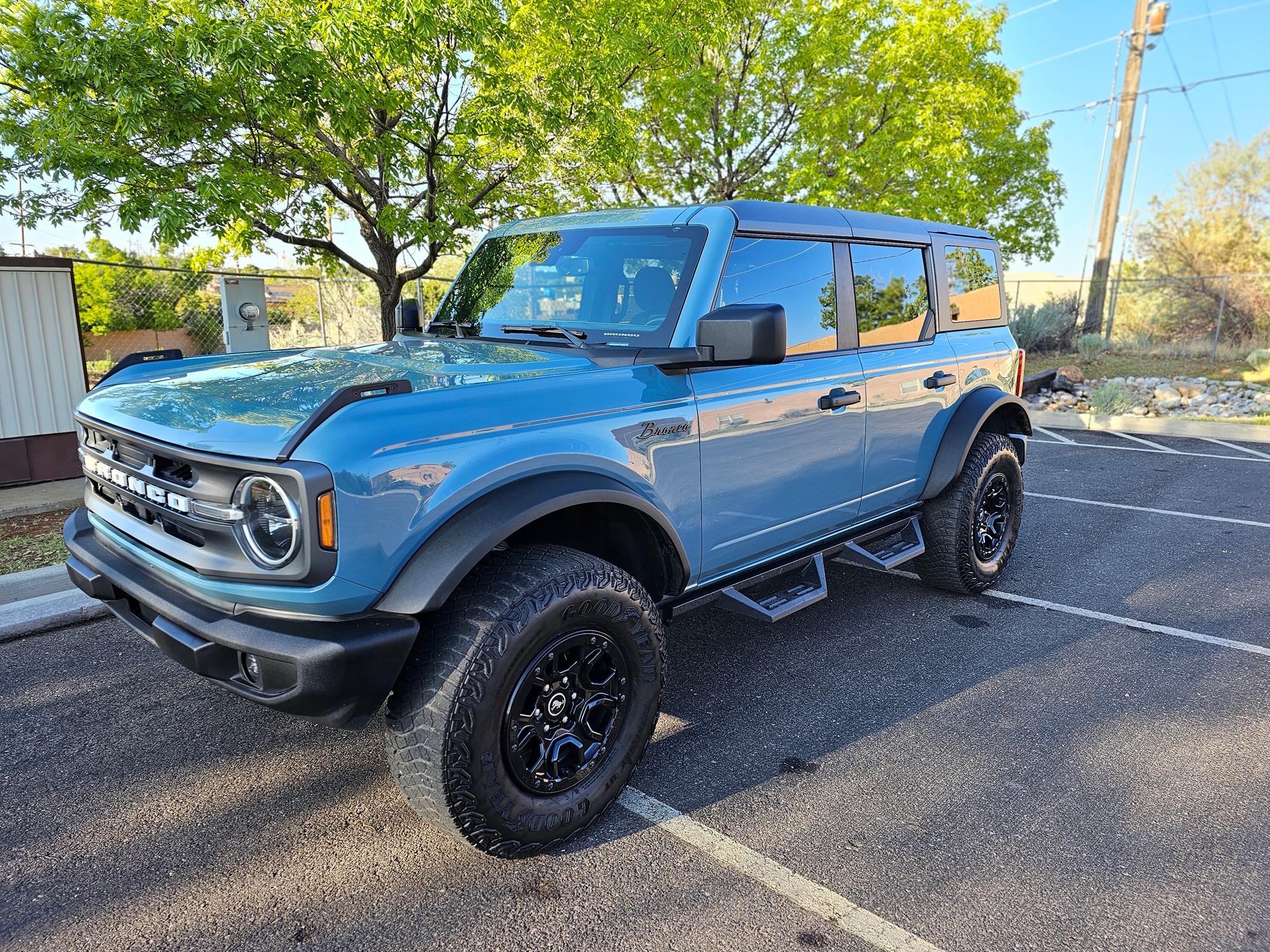 Ford Bronco 2021 Ford Bronco Big Bend 4D 20240512_073747