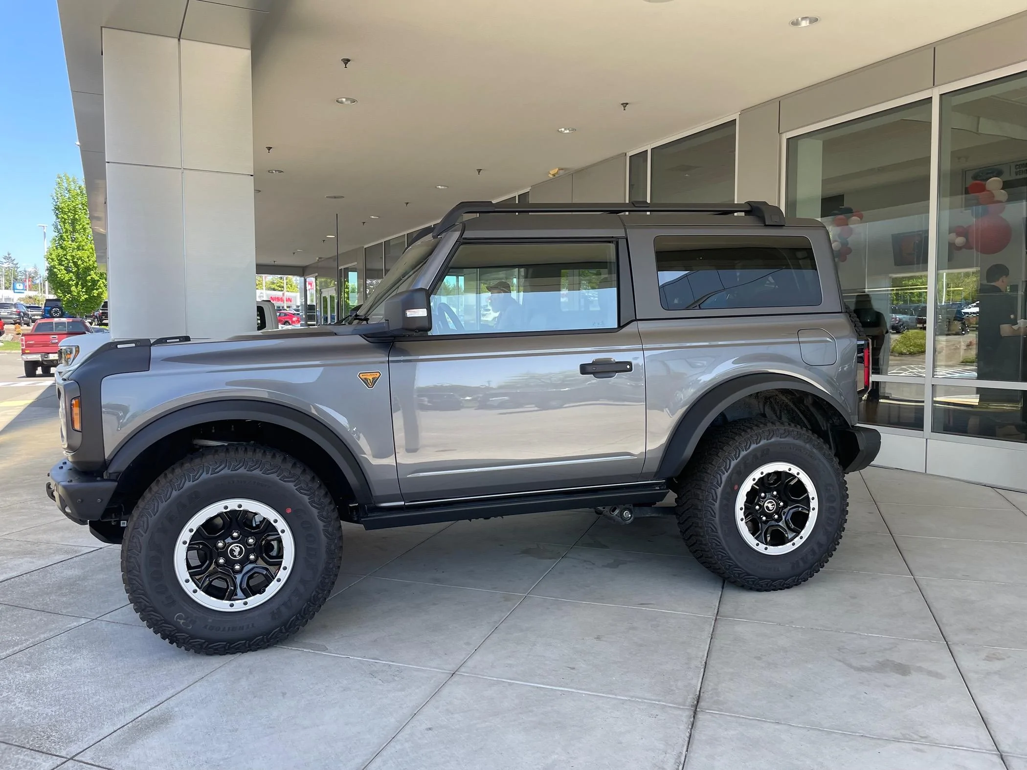 Ford Bronco Production Stuck Check-In - Mod top issue? IMG_2110