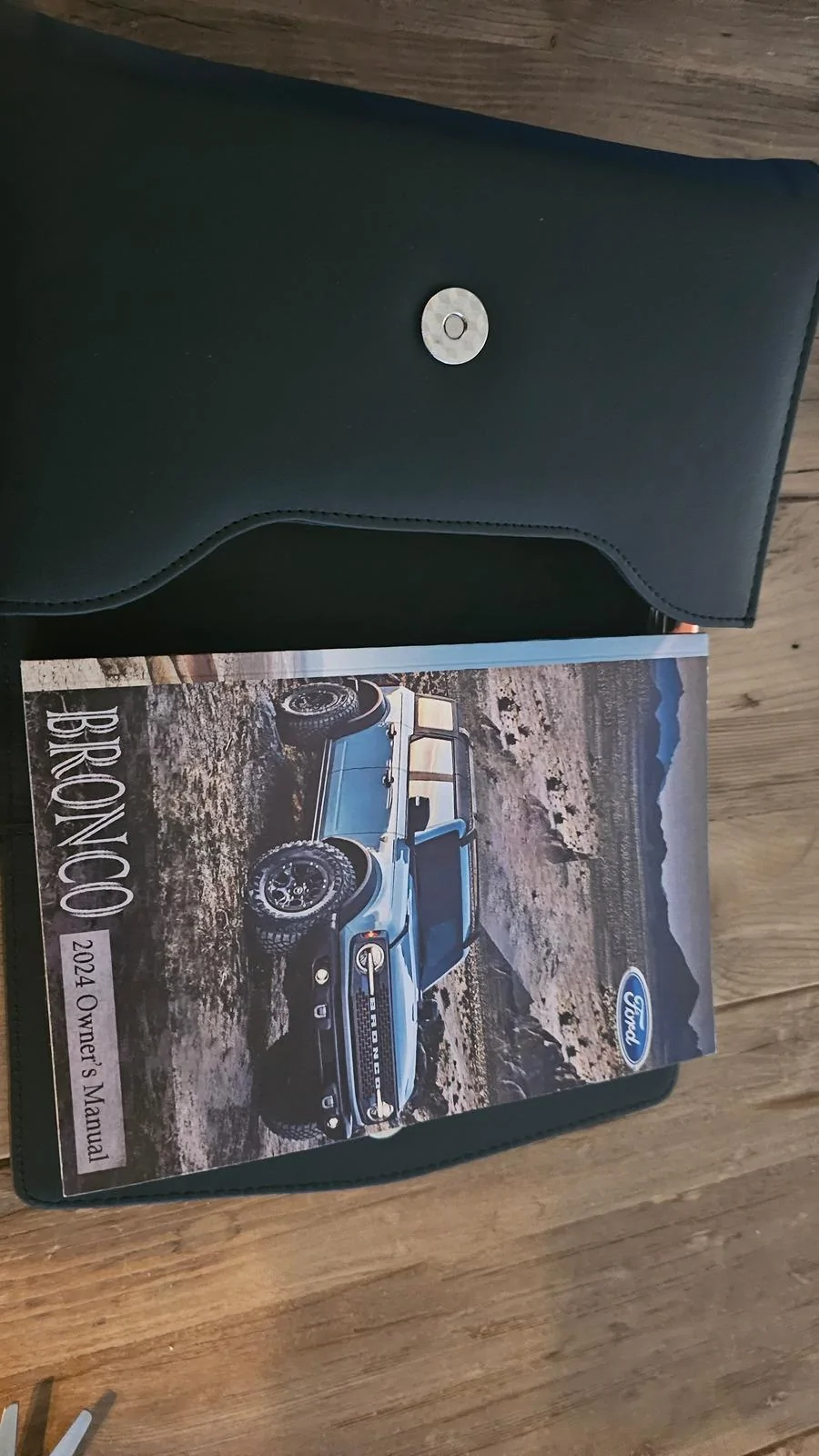 Ford Bronco Printed owner's manual? 20240514_070533