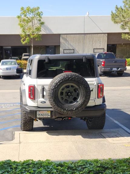 Ford Bronco New Falken AT4W 35/11.5 17 tires 1 inch poke with Non Sas fenders