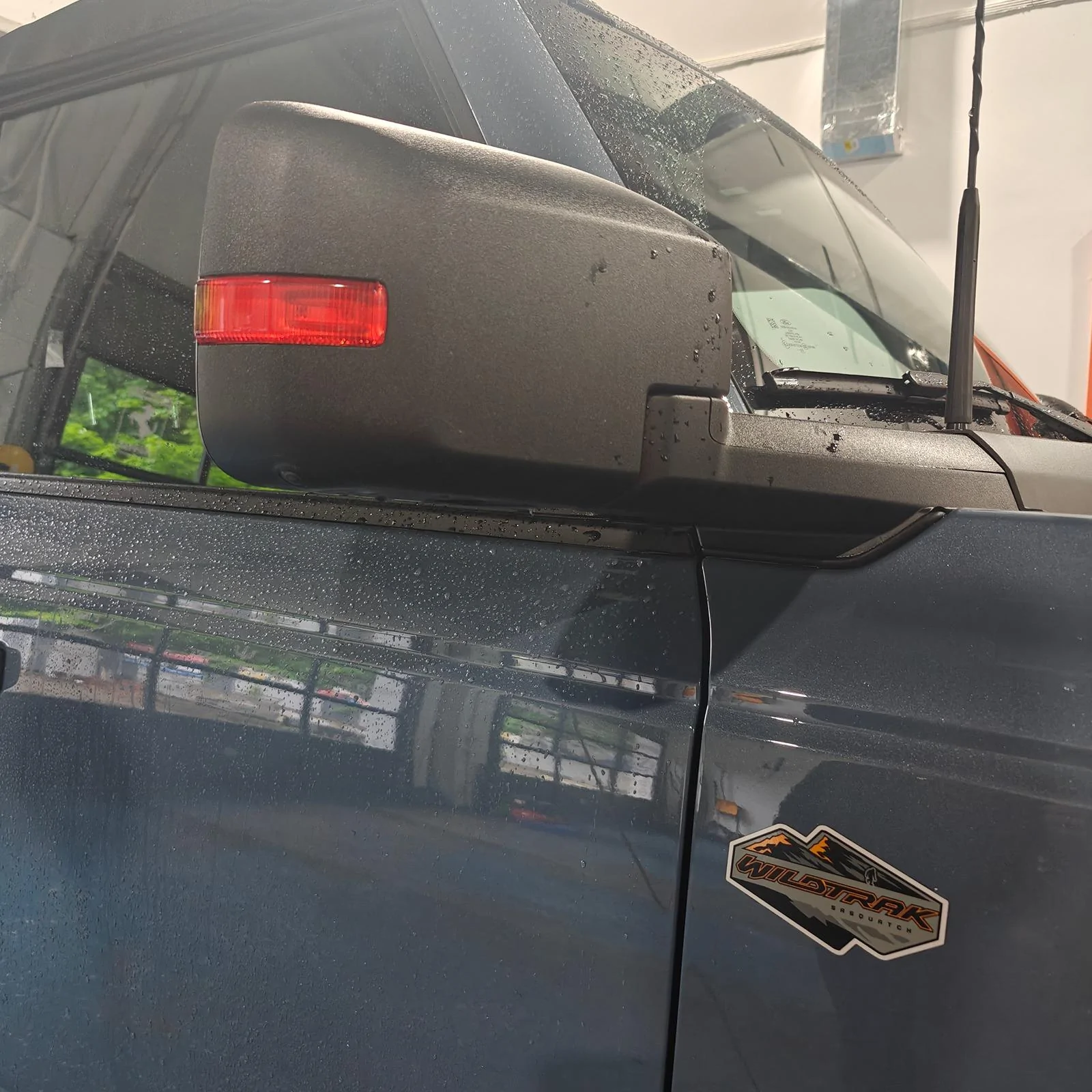 Ford Bronco How to disable the speed limitations for the side mirror lights? 1000007257