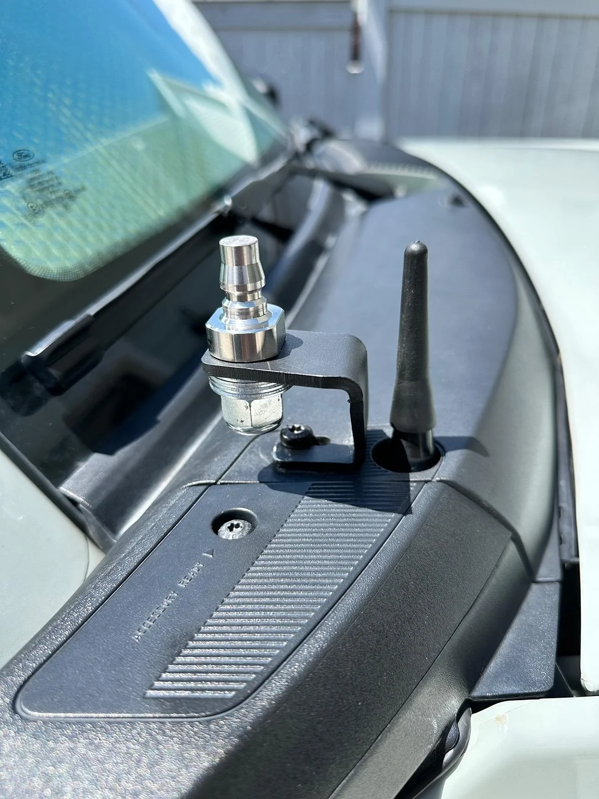 Ford Bronco Slightly DIY dune flag mount solution tempImagezVJvgh