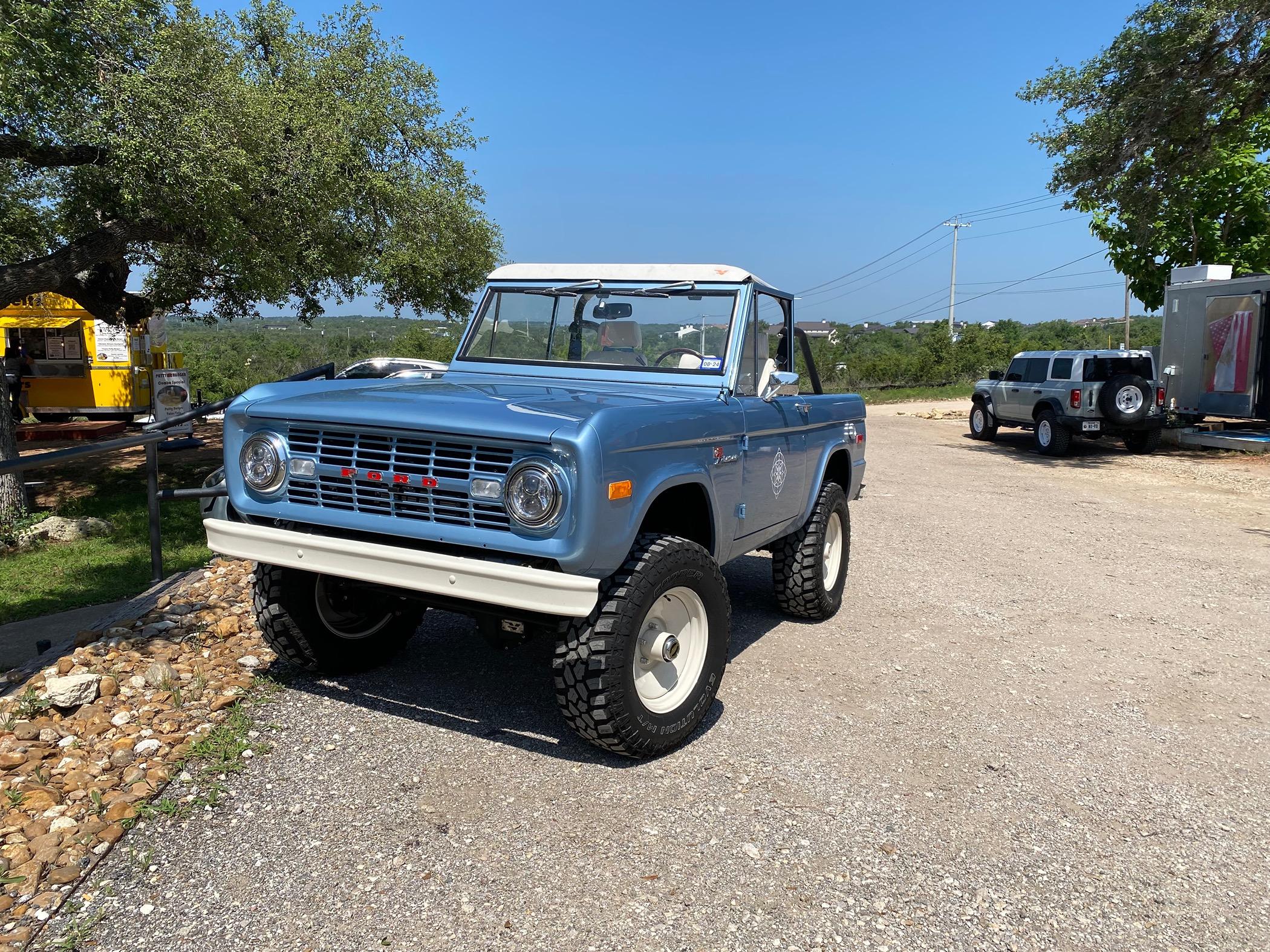 Ford Bronco HERITAGE EDITION Bronco Club IMG_0512